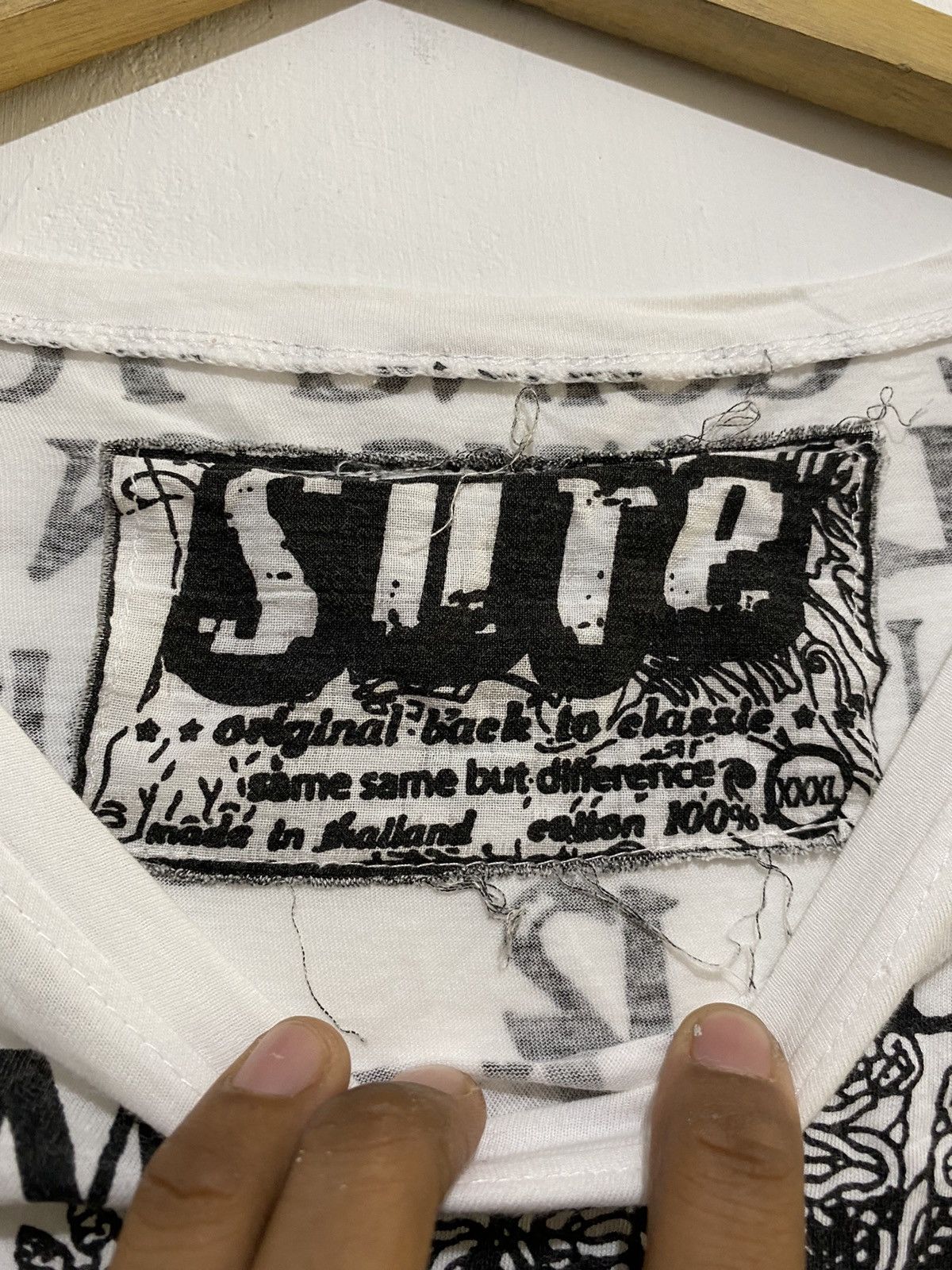 Japanese Brand Japanese sure mega print poem oversize tshirts Size US XXL / EU 58 / 5 - 9 Thumbnail