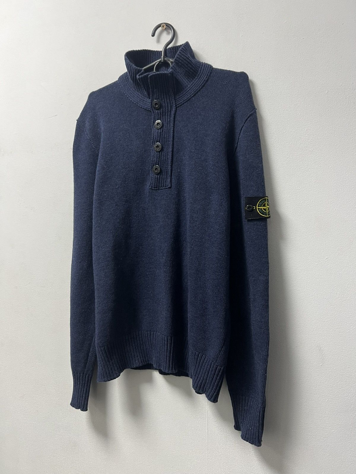 Stone Island Men’s Stone Island 1/3 zip up sweatshirt Size US L / EU 52-54 / 3 - 1 Thumbnail