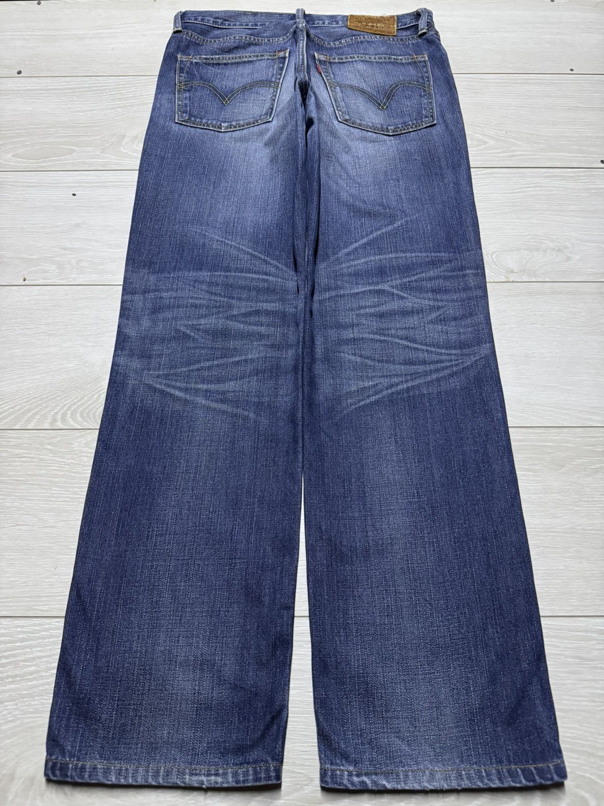 Levi's Vintage Levis 702 90s Faded Wash Distressed Straight Jeans Size US 32 / EU 48 - 2 Thumbnail