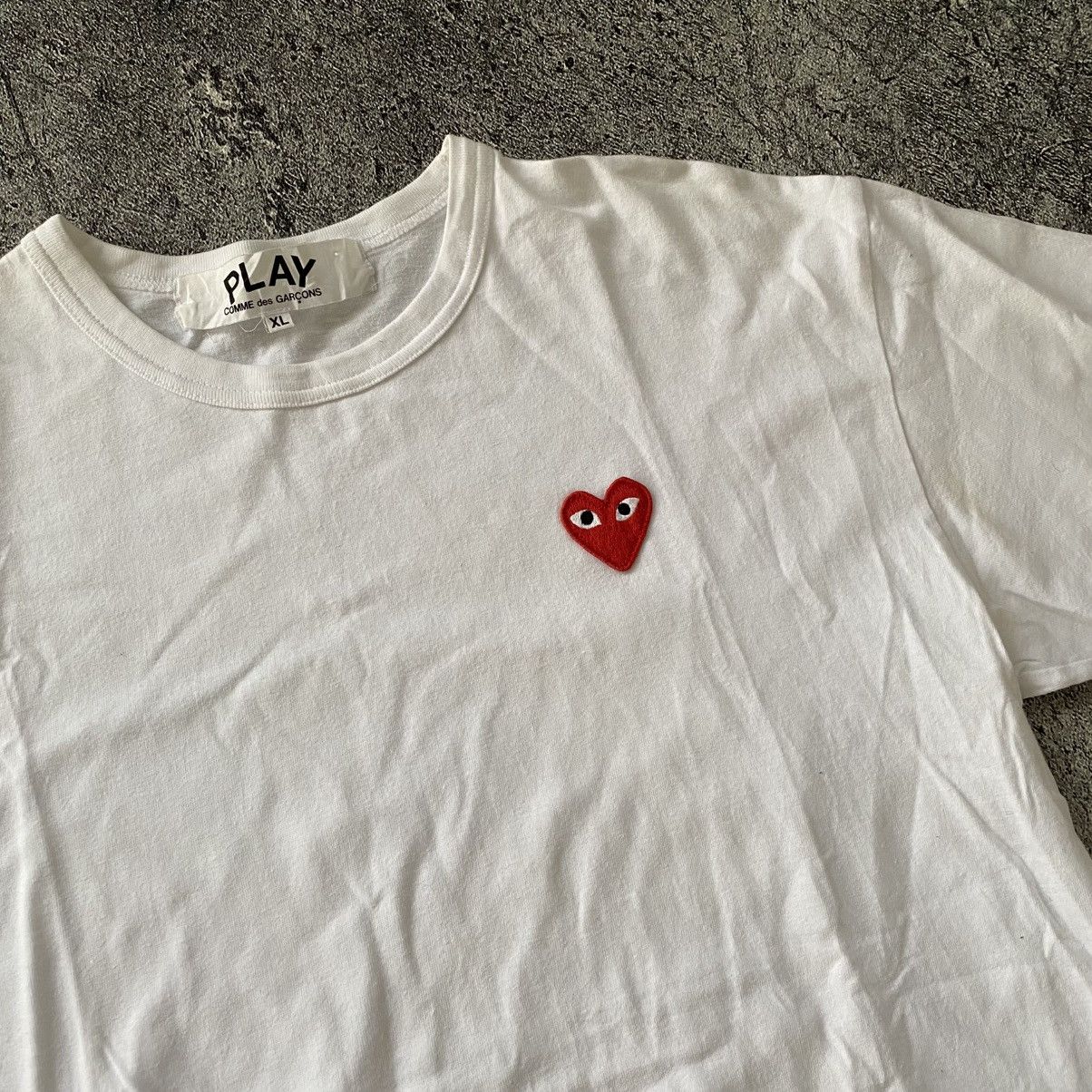 Comme des Garcons × Comme des Garcons PLAY × Junya Watanabe Comme Des Garcons Play Logo Tshirt Size US XL / EU 56 / 4 - 2 Thumbnail