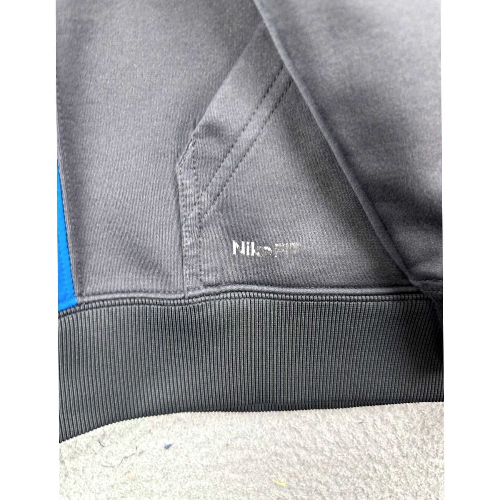Nike Nike Therma Fit Hoodie Men Medium Grey Pullover Drawstring Center Swoosh Sweater Size US M / EU 48-50 / 2 - 7 Thumbnail