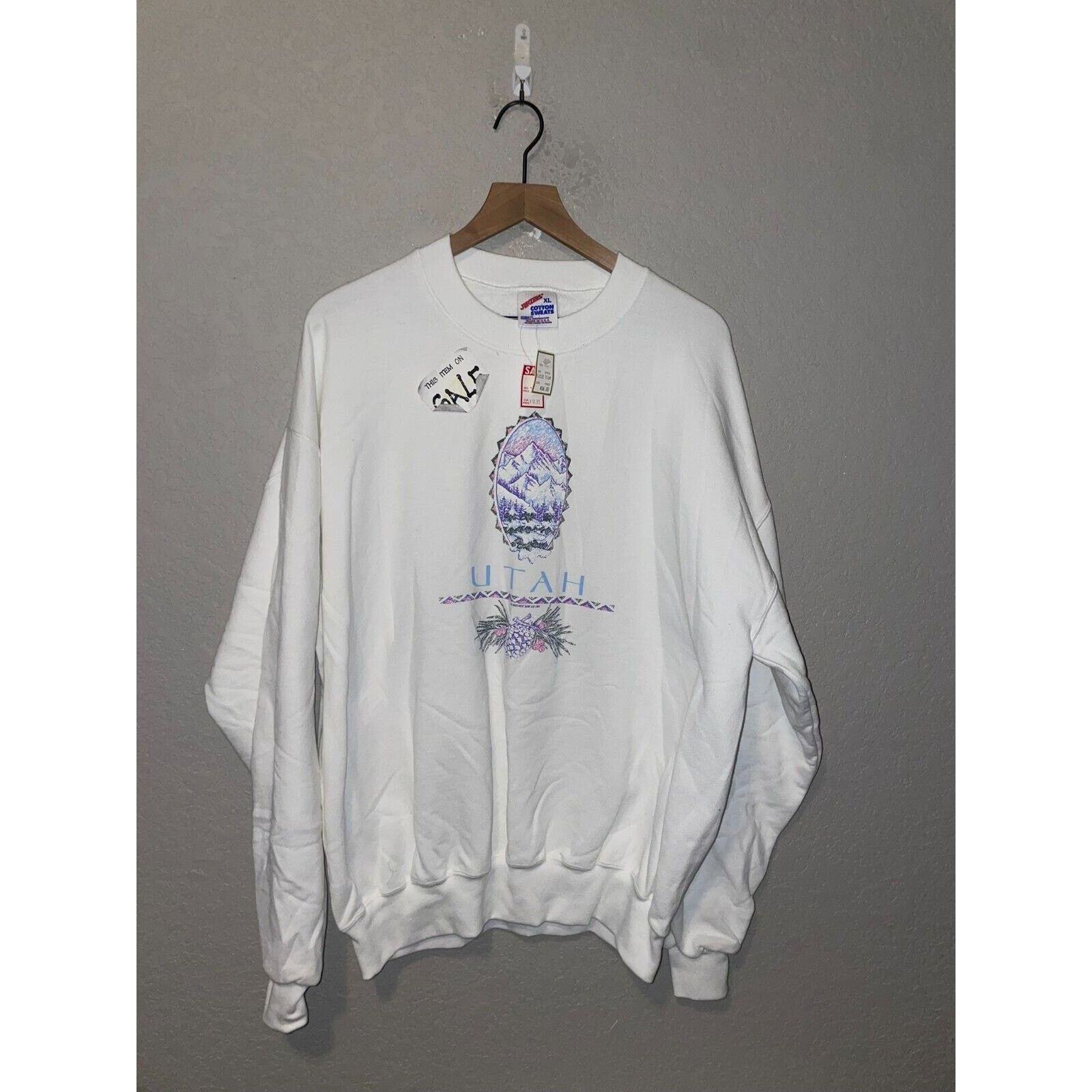 Jerzees Vintage Utah Sweatshirt Mountain Crewneck Sweats VTG XL 90s Size US XL / EU 56 / 4 - 1 Thumbnail