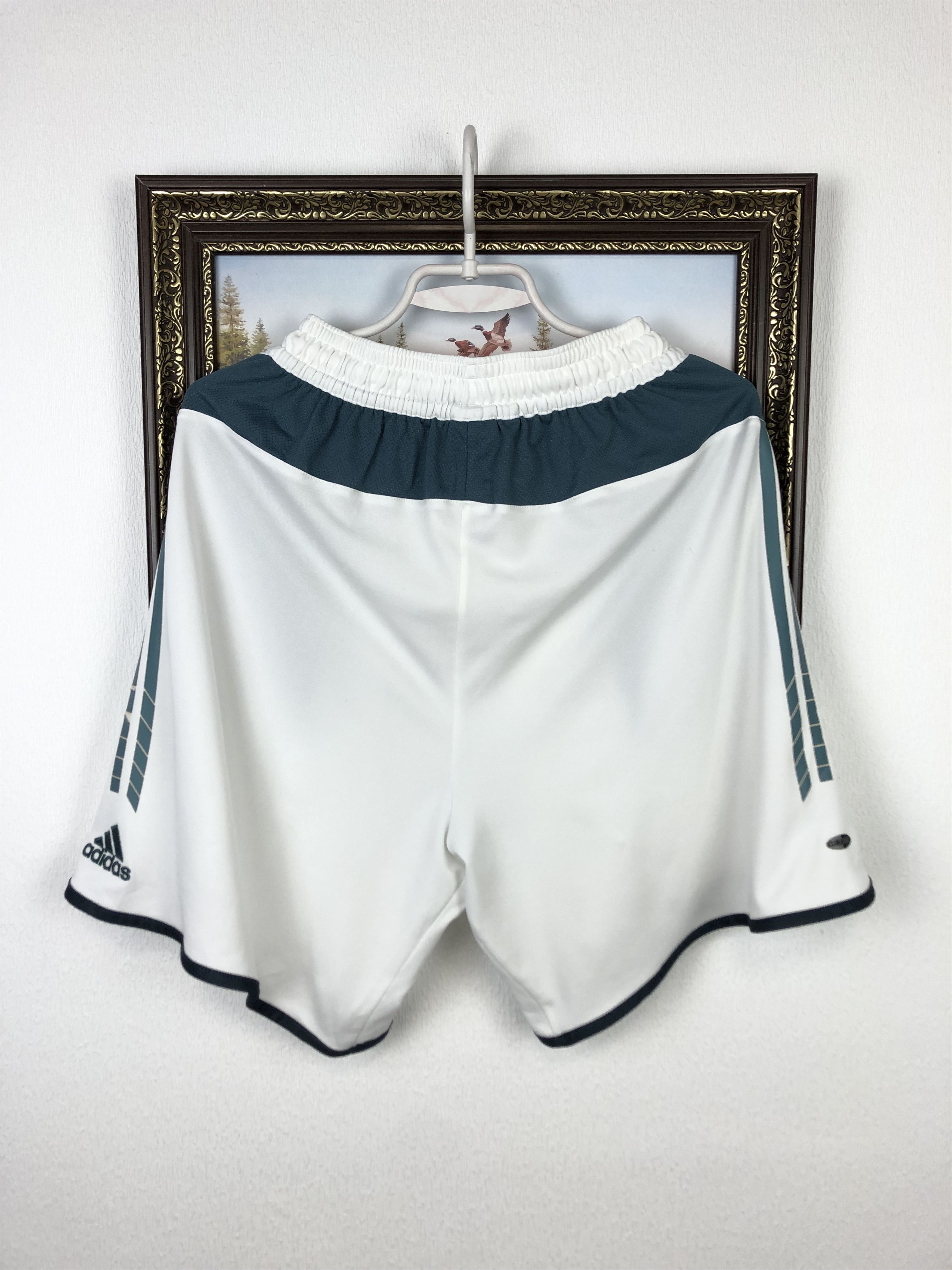 Adidas Vintage Adidas Newcastle United Football Shorts Soccer L Size US 34 / EU 50 - 12 Thumbnail