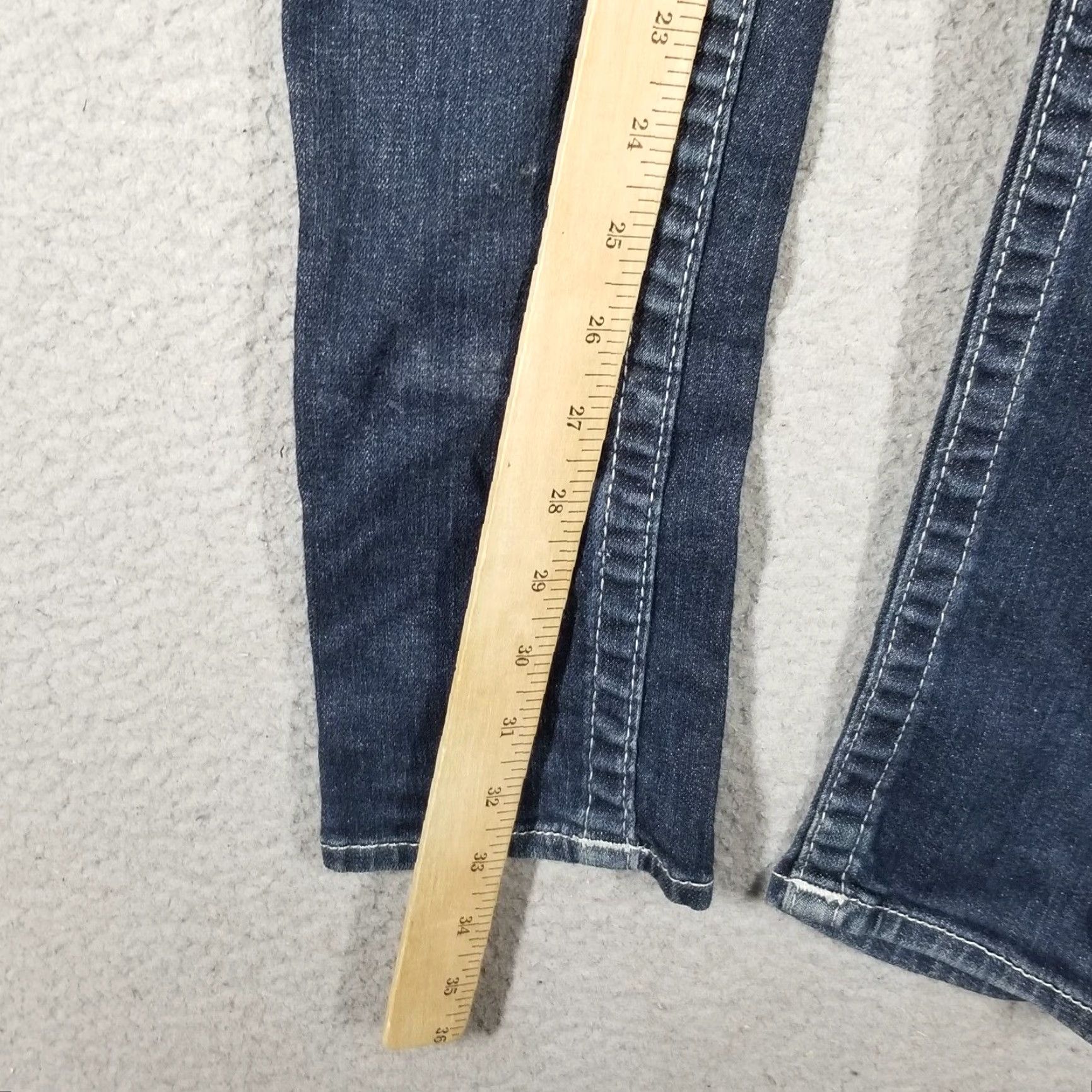 True Religion VINTAGE True Religion Women’s Skinny Jeans Dark Blue Size 25 Low Waist Distressed Stretch Denim Size 42" / US 20 - 6 Thumbnail