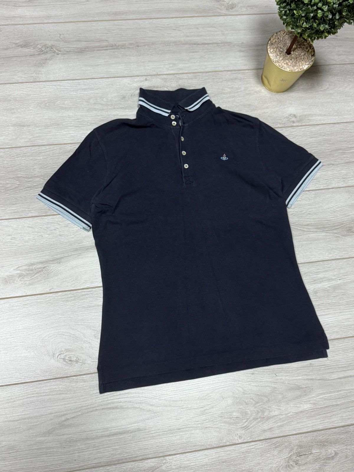 Vivienne Westwood Vivienne Westwood vintage small orb polo shirt Size US XXL / EU 58 / 5 - 1 Thumbnail