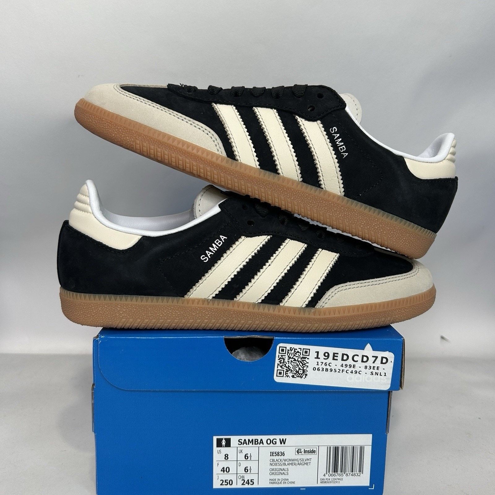 adidas gazelle silver green womens adidas Men's Originals Samba OG Shoes main image 0