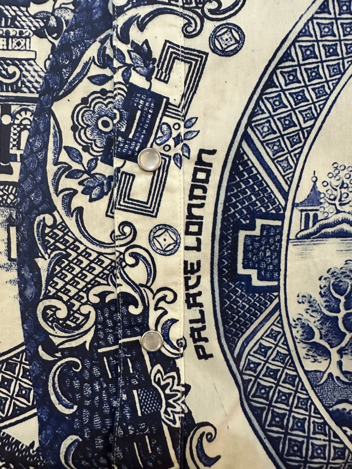 Palace China Pattern Palace Shirt Size US L / EU 52-54 / 3 - 4 Thumbnail