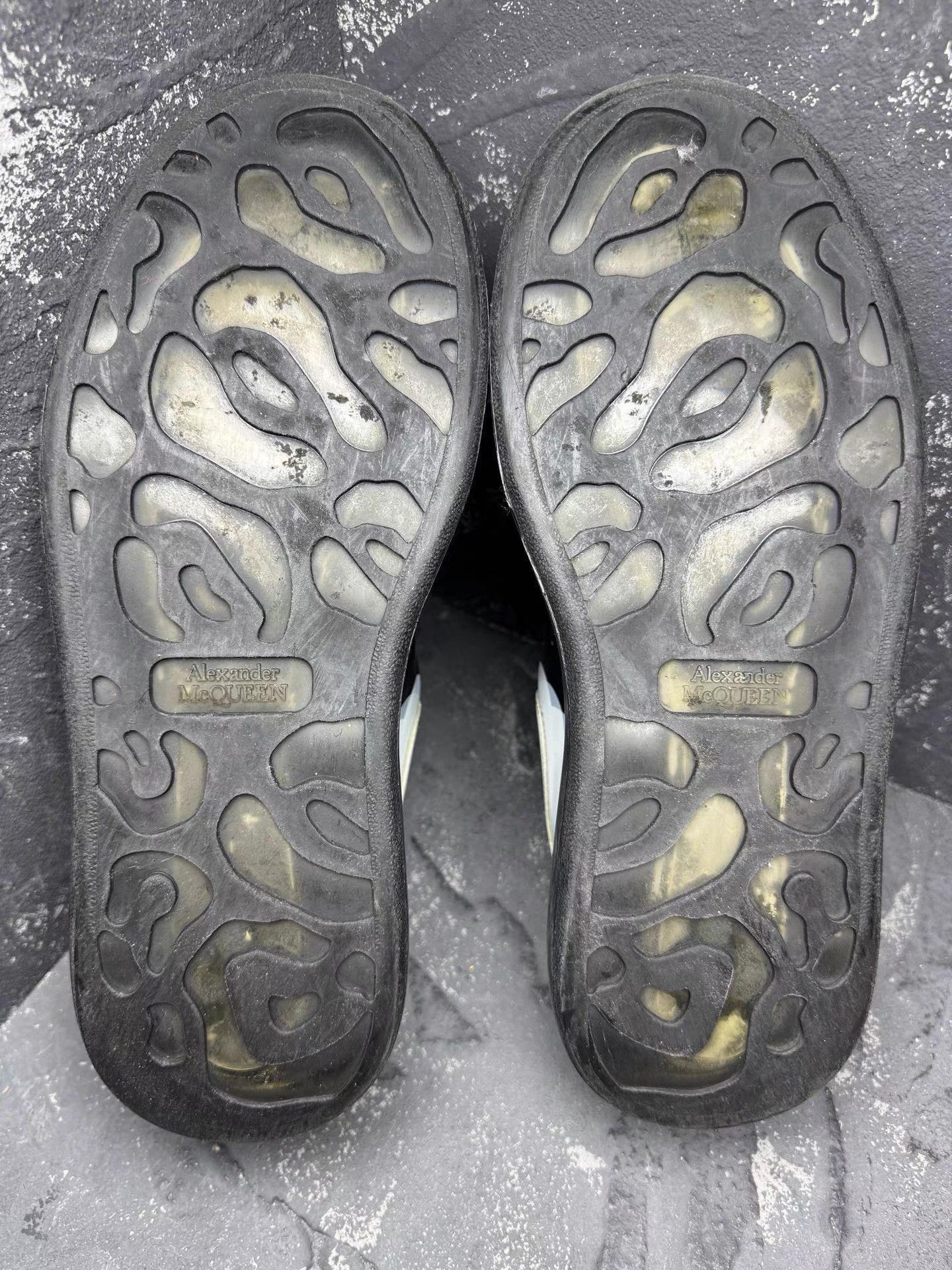 Alexander McQueen Alexander McQueen Air Sneakers with Gradient Wave Heel Q10 Size US 8 / EU 41 - 3 Thumbnail