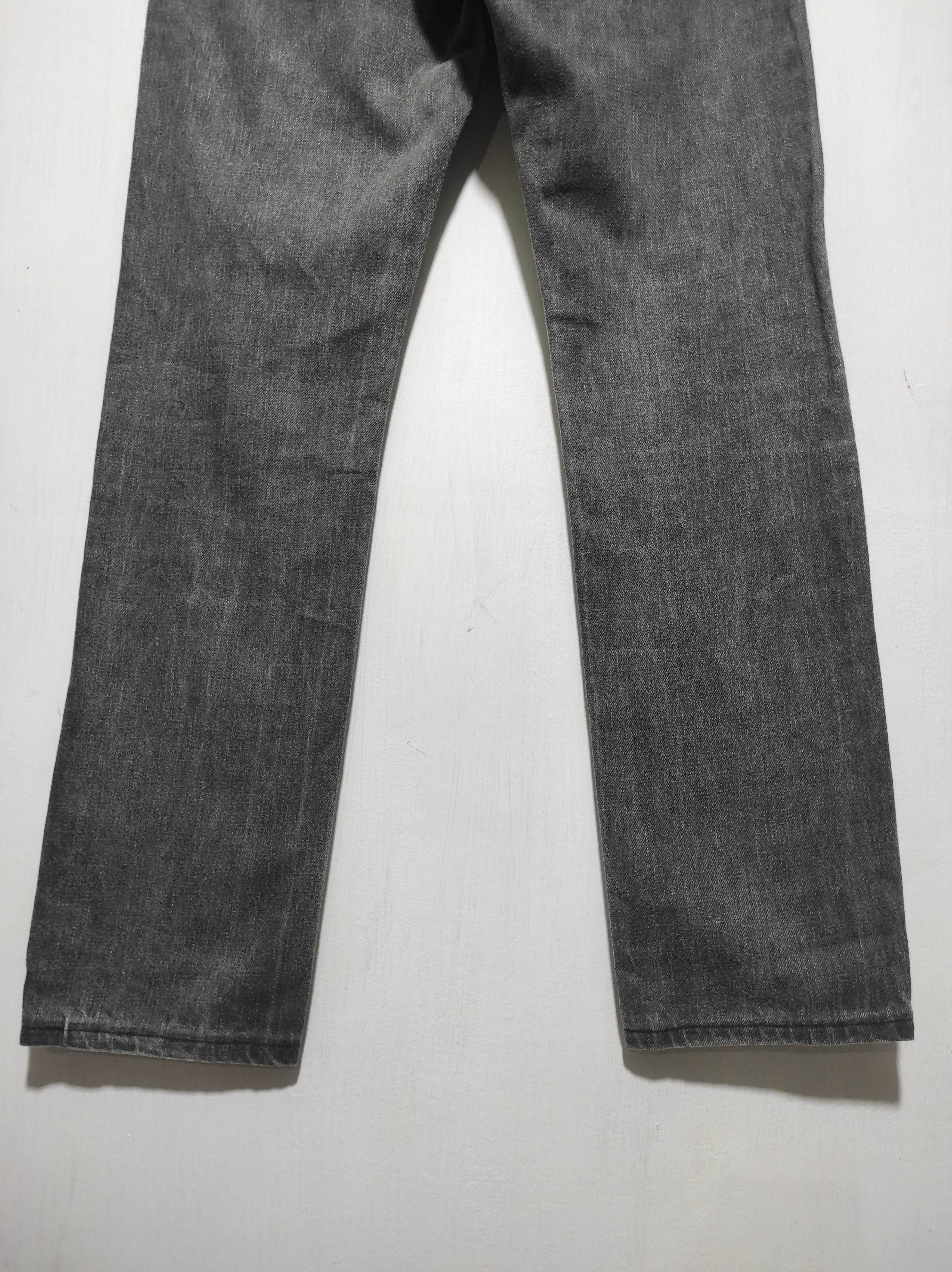 Prada Prada Logo Black Denim Tapered Fit Jeans size 30 Size US 30 / EU 46 - 13 Thumbnail