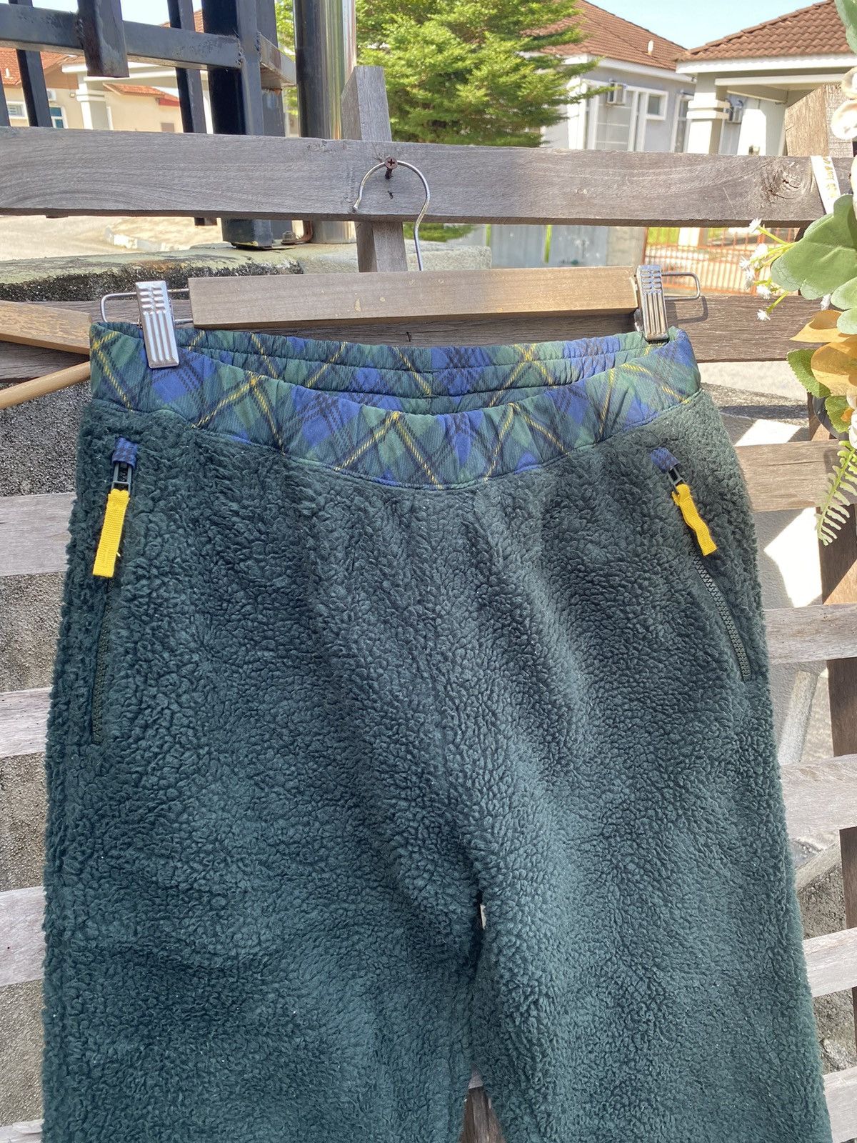 Uniqlo Uniqlo & J.W Anderson Sherpa Pants Size US 32 / EU 48 - 3 Thumbnail