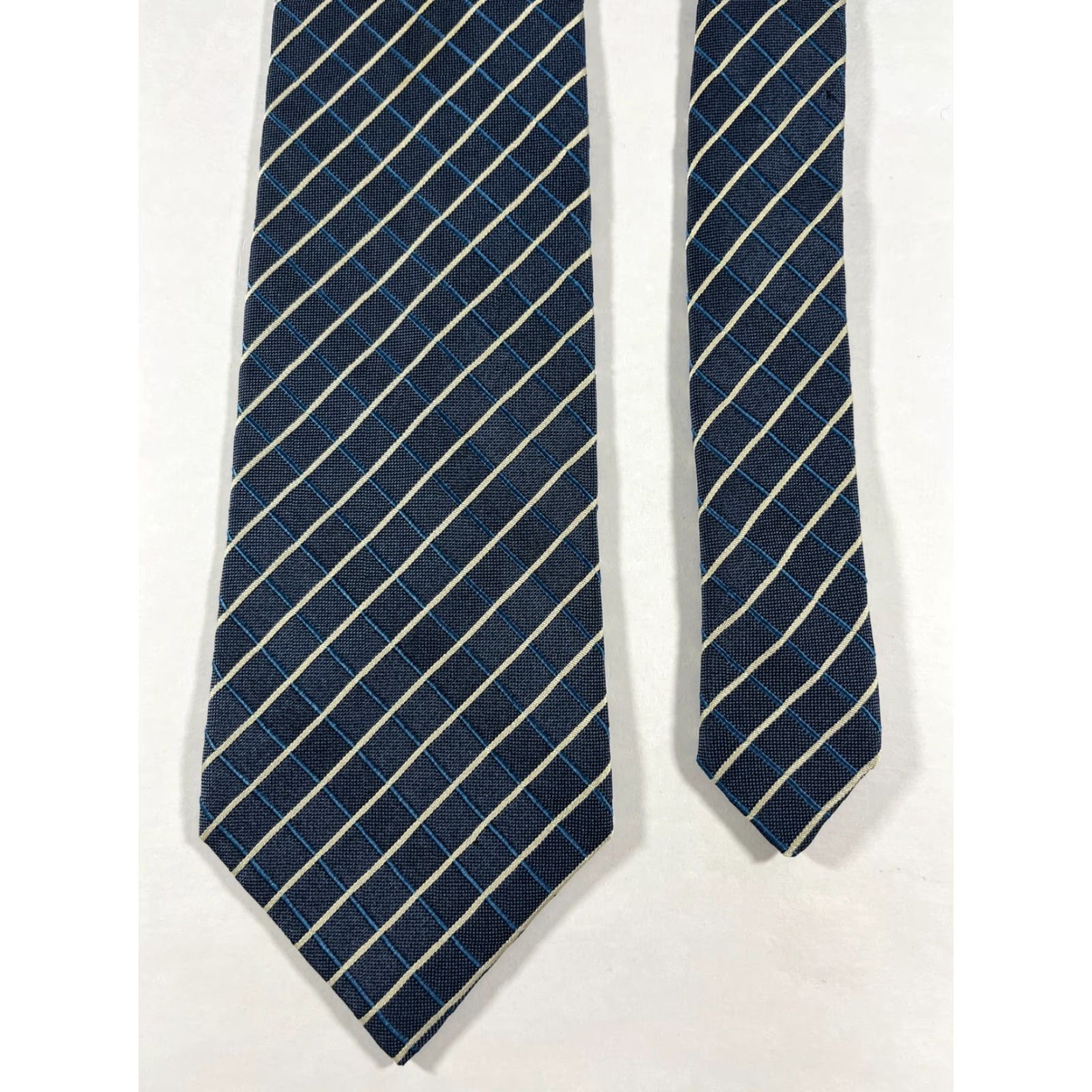 Sulka Sulka Men’s Luxury Silk Tie Geometric Gray Made in France Silk Length 60 Width 3.75" Size ONE SIZE - 6 Thumbnail