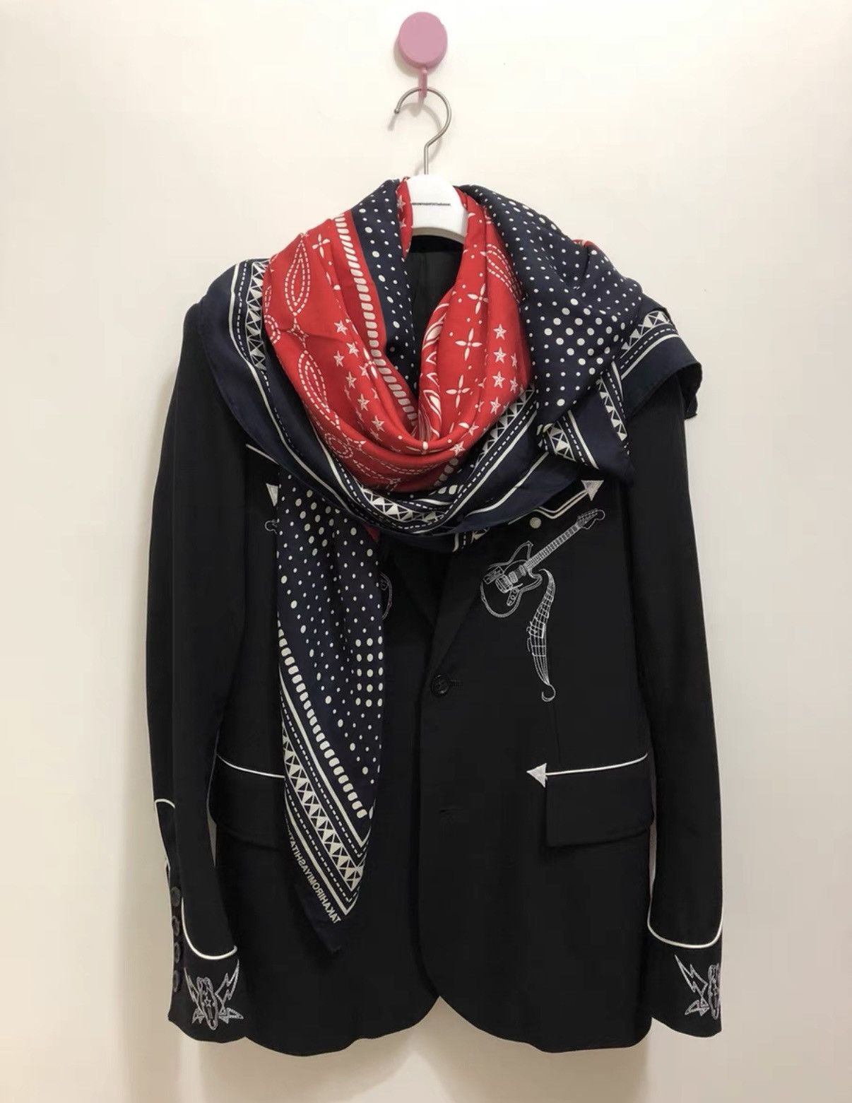 Takahiromiyashita The Soloist. TAKAHIROMIYASHITA THE SOLOIST takahiro miyashita silk scarf Size ONE SIZE - 3 Thumbnail