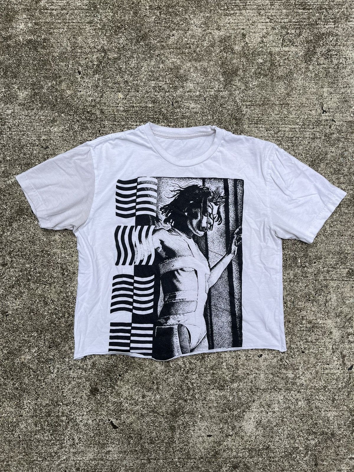 Vintage Vintage the The Fifth Element Tee David Bowie Size US M / EU 48-50 / 2 - 1 Thumbnail