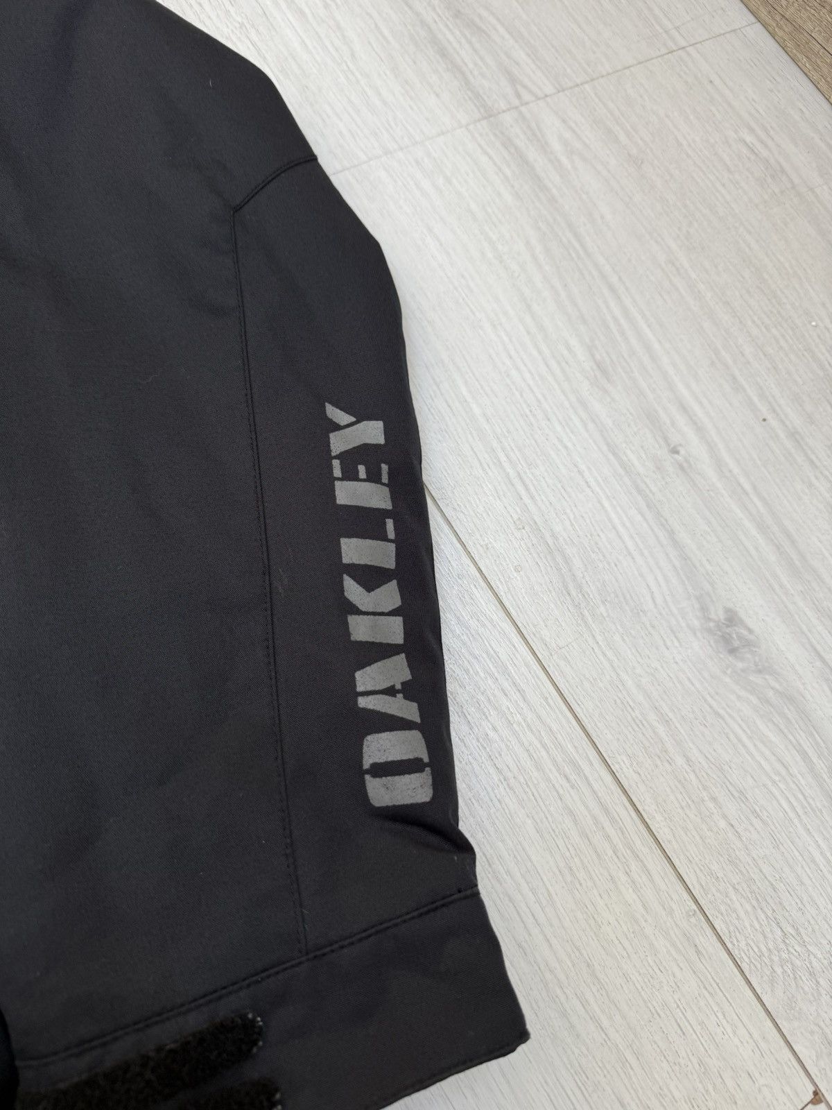 Oakley Oakley Winter Ski / Snowboard Jacket Size US L / EU 52-54 / 3 - 4 Thumbnail
