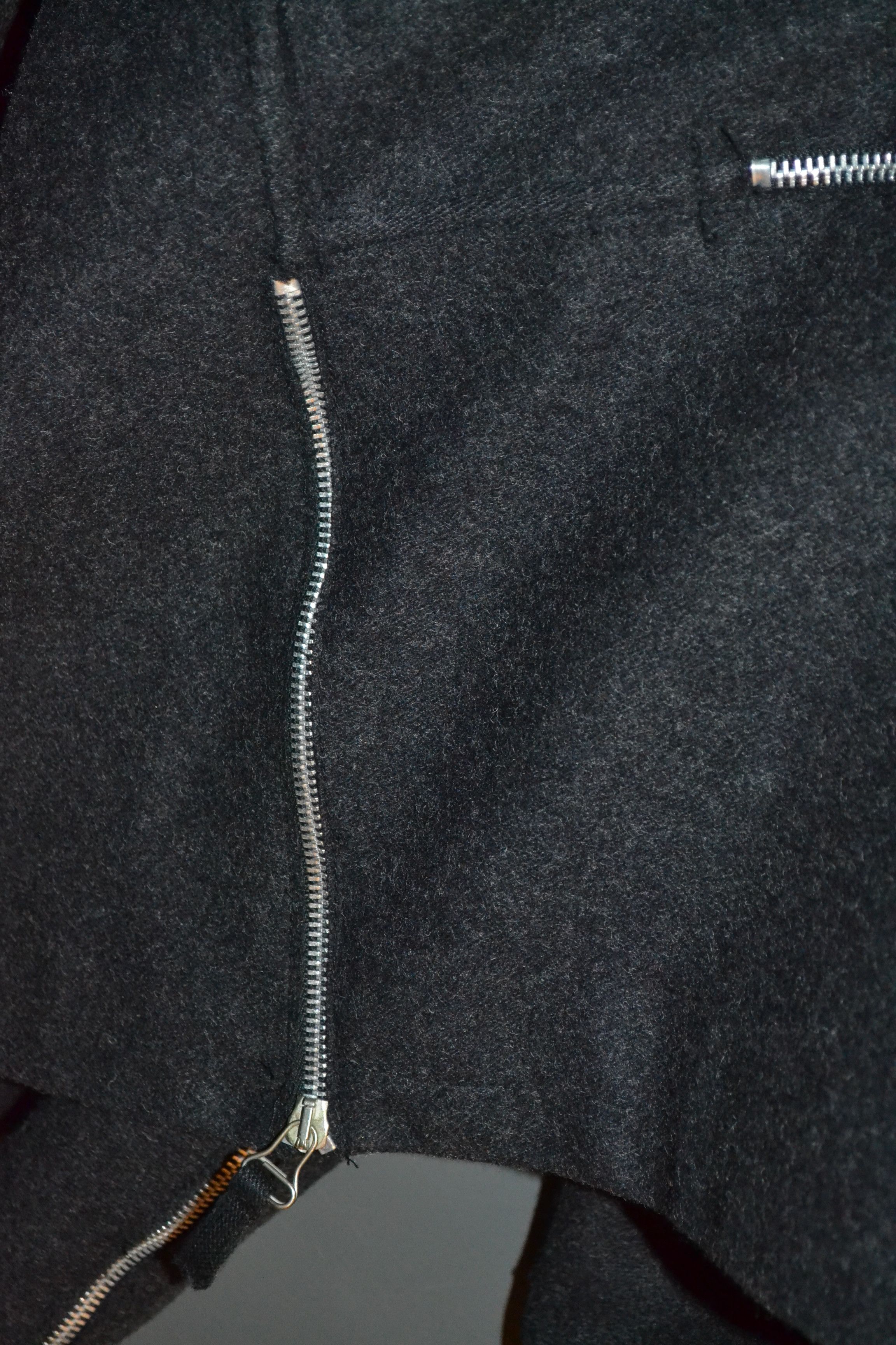 Armani × Vintage Armani Vintage Wool Coat with Massive Zips L Size US L / EU 52-54 / 3 - 12 Thumbnail