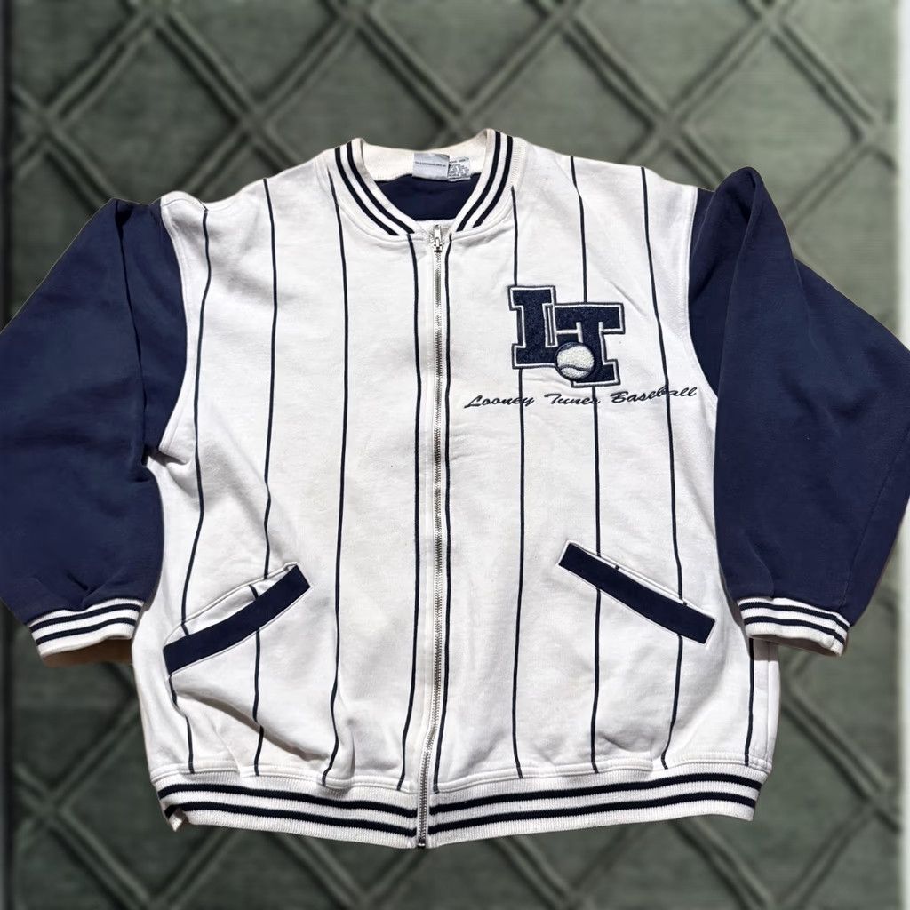 Vintage VINTAGE Acme Looney Tunes Baseball Jacket Men White Blue Striped Size M Size US M / EU 48-50 / 2 - 1 Thumbnail