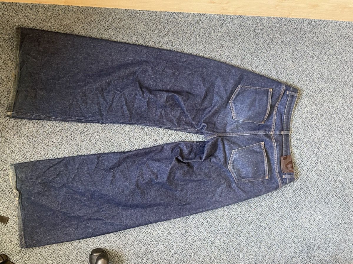 Pearled Ivory Pearled ivory raw indigo 1211’s 32 waist 34 inseam Size US 32 / EU 48 - 2 Thumbnail