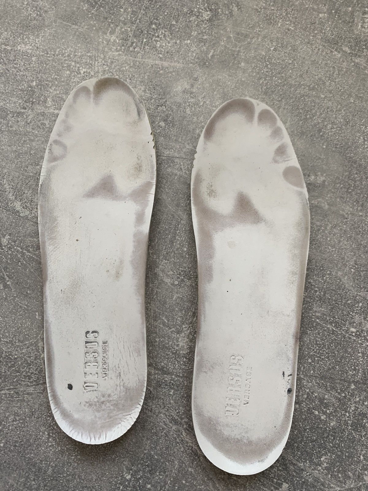 Versus Versace Versus Versace Women's Sneakers White Leather Medusa Size US 10 / IT 40 - 9 Thumbnail