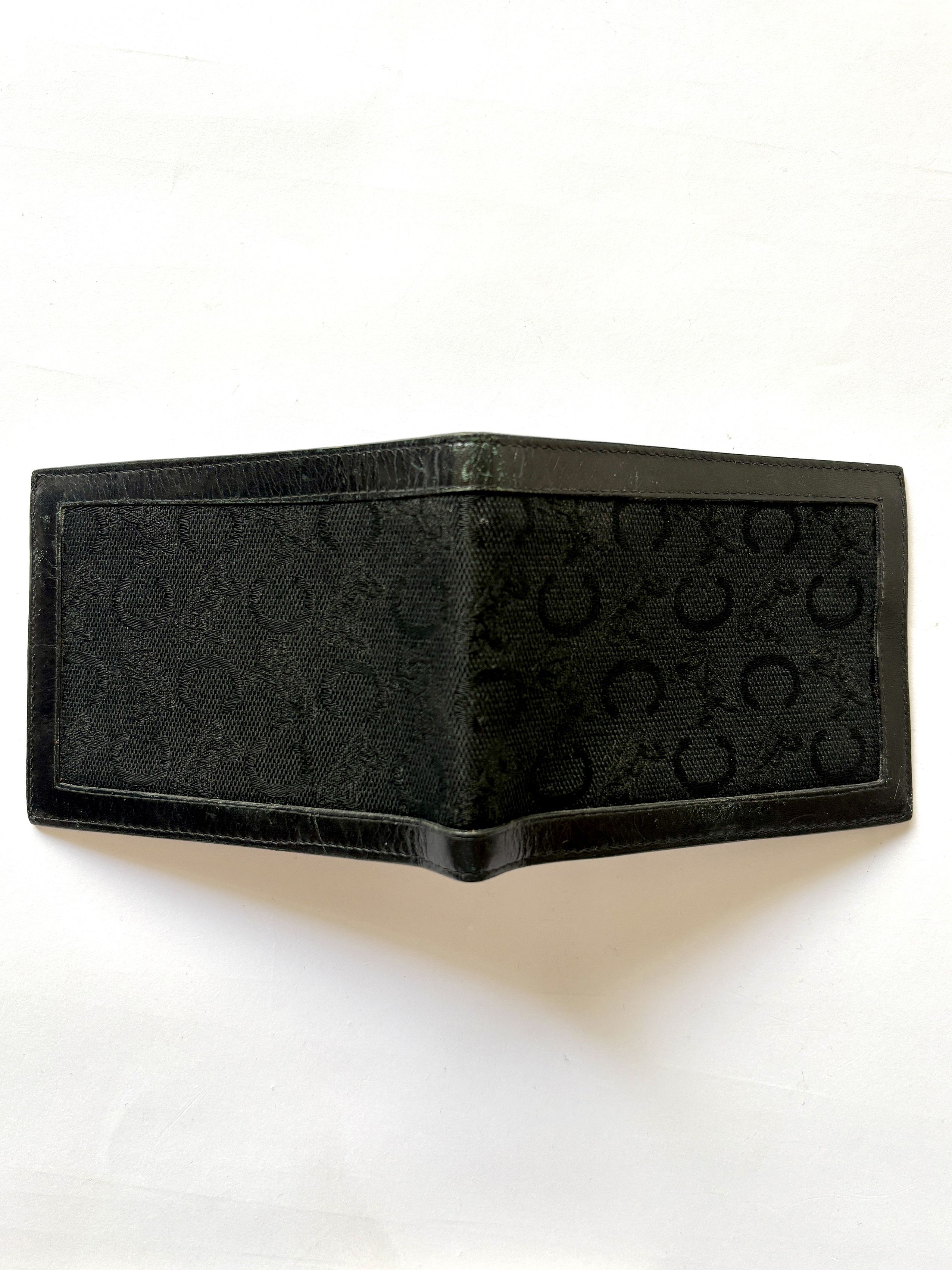 Celine ⚡️𝐐𝐔𝐈𝐂𝐊 𝐒𝐀𝐋𝐄⚡️ Celine Vintage Black Bifold Wallet Size ONE SIZE - 3 Thumbnail