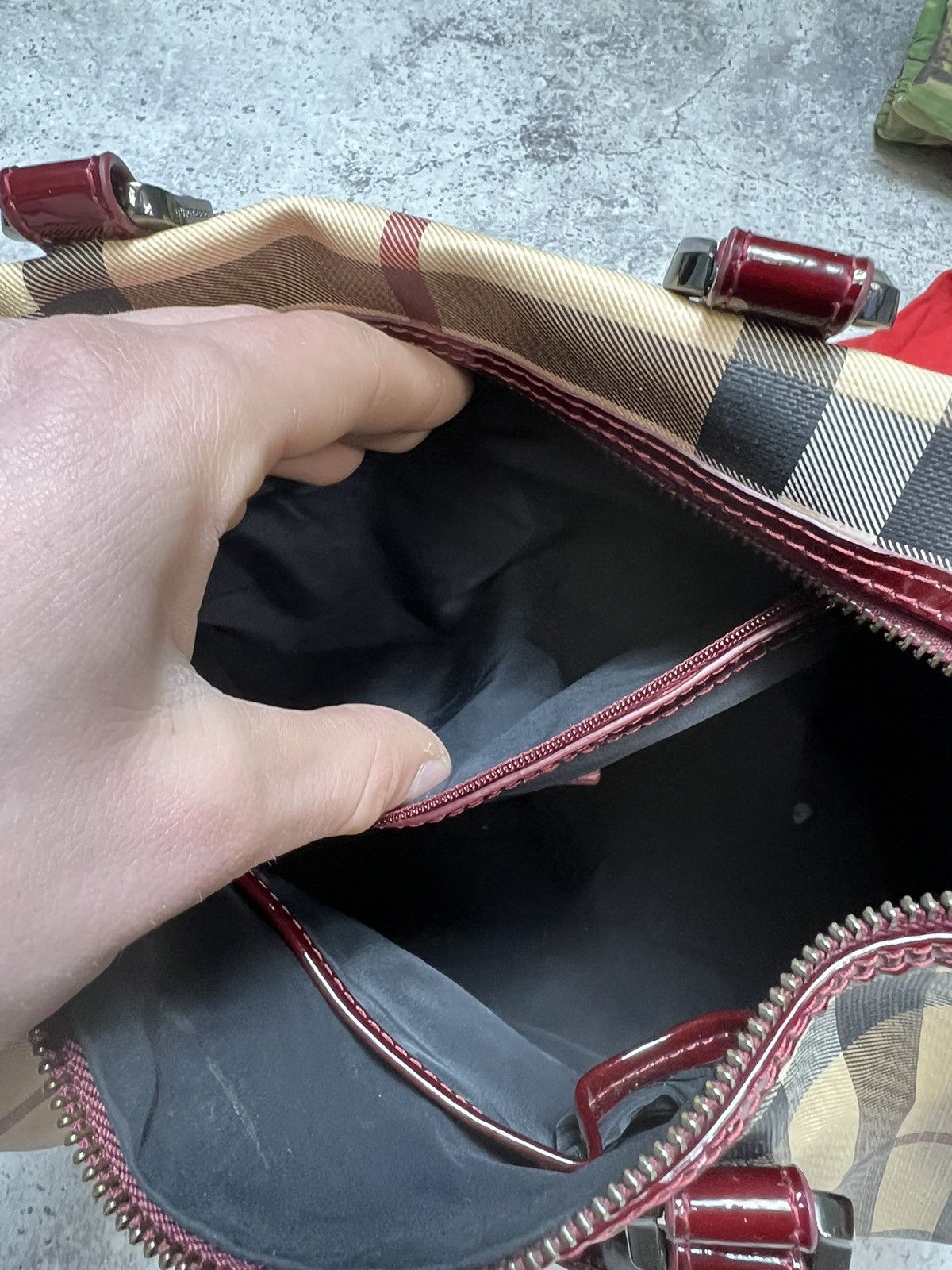 Burberry Burberry Plaid Nova Check Crossbody Bag Size ONE SIZE - 10 Thumbnail