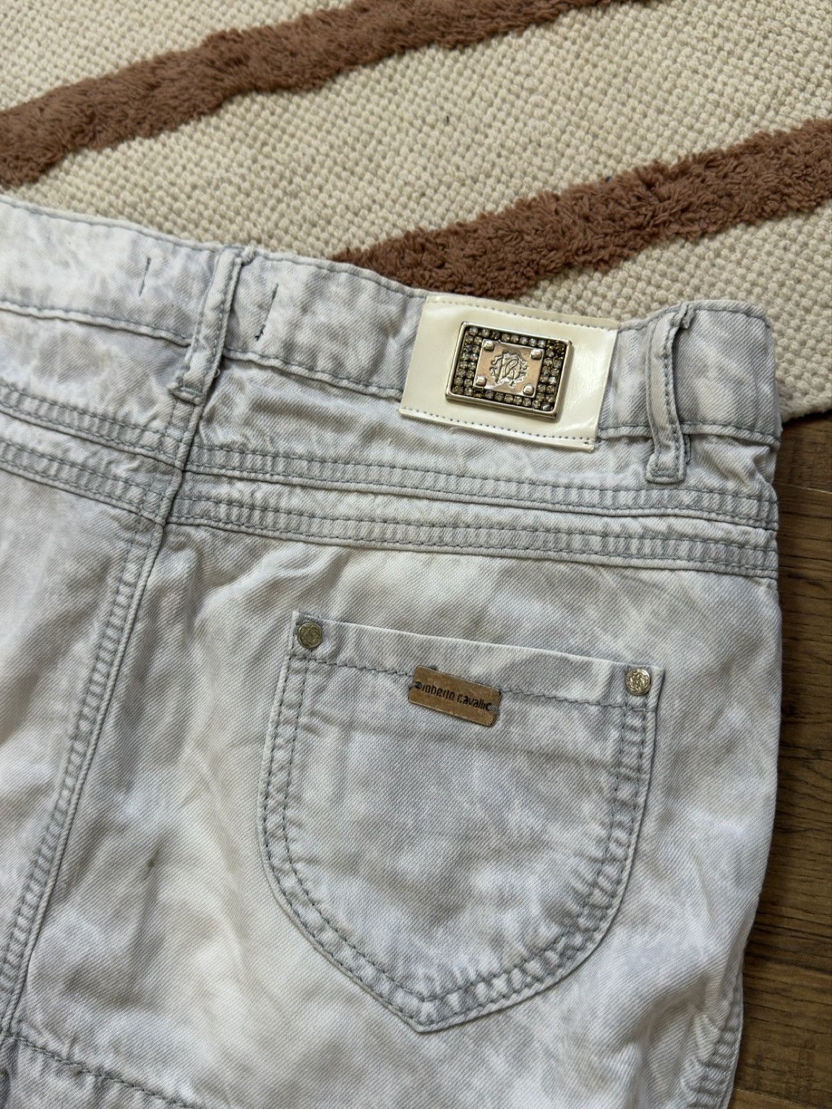 Just Cavalli × Roberto Cavalli VINTAGE ROBERTO CAVALLI DENIM MINI SKIRT Size 28" / US 6 / IT 42 - 5 Thumbnail
