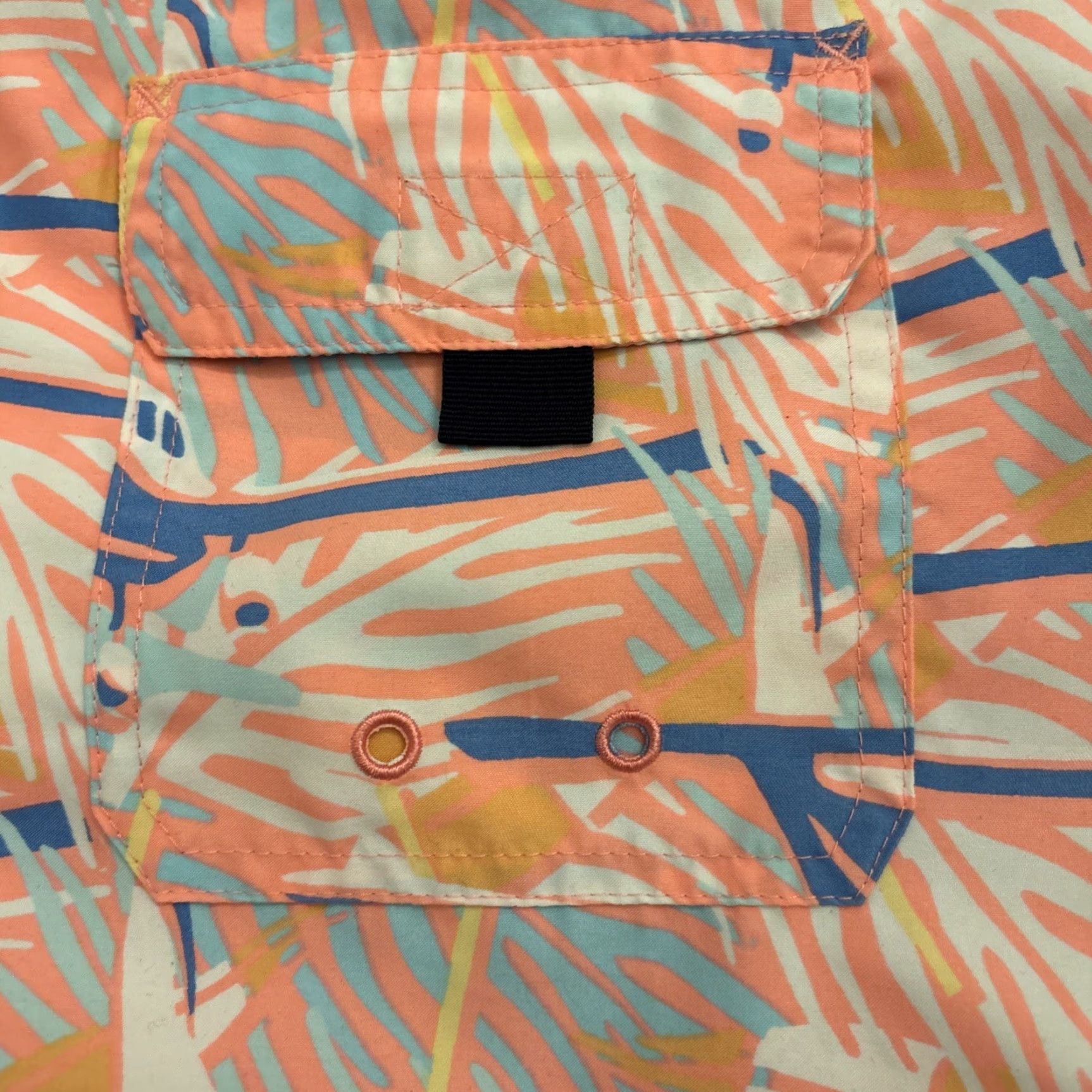 Vineyard Vines Vineyard Vines Swim Shorts Mens Medium Board Trunks All Over Print Planes Size US 31 - 6 Thumbnail