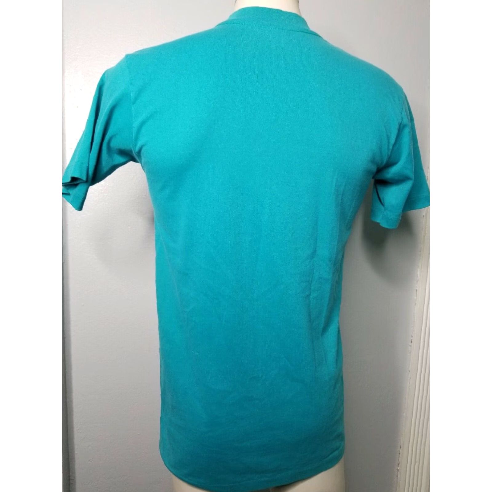 Hanes VINTAGE Hanes Graphic Tee Mens M Single Stitch Blue Newport RI T Shirt 80s Cotton Blend Size US M / EU 48-50 / 2 - 2 Thumbnail