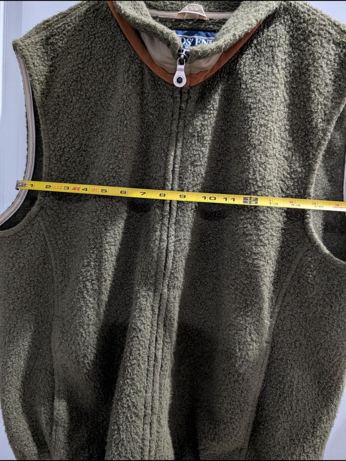 Lands' End Lands' End Olive Green Sherpa Fleece Vest with Contrast Trim Size US L / EU 52-54 / 3 - 5 Thumbnail