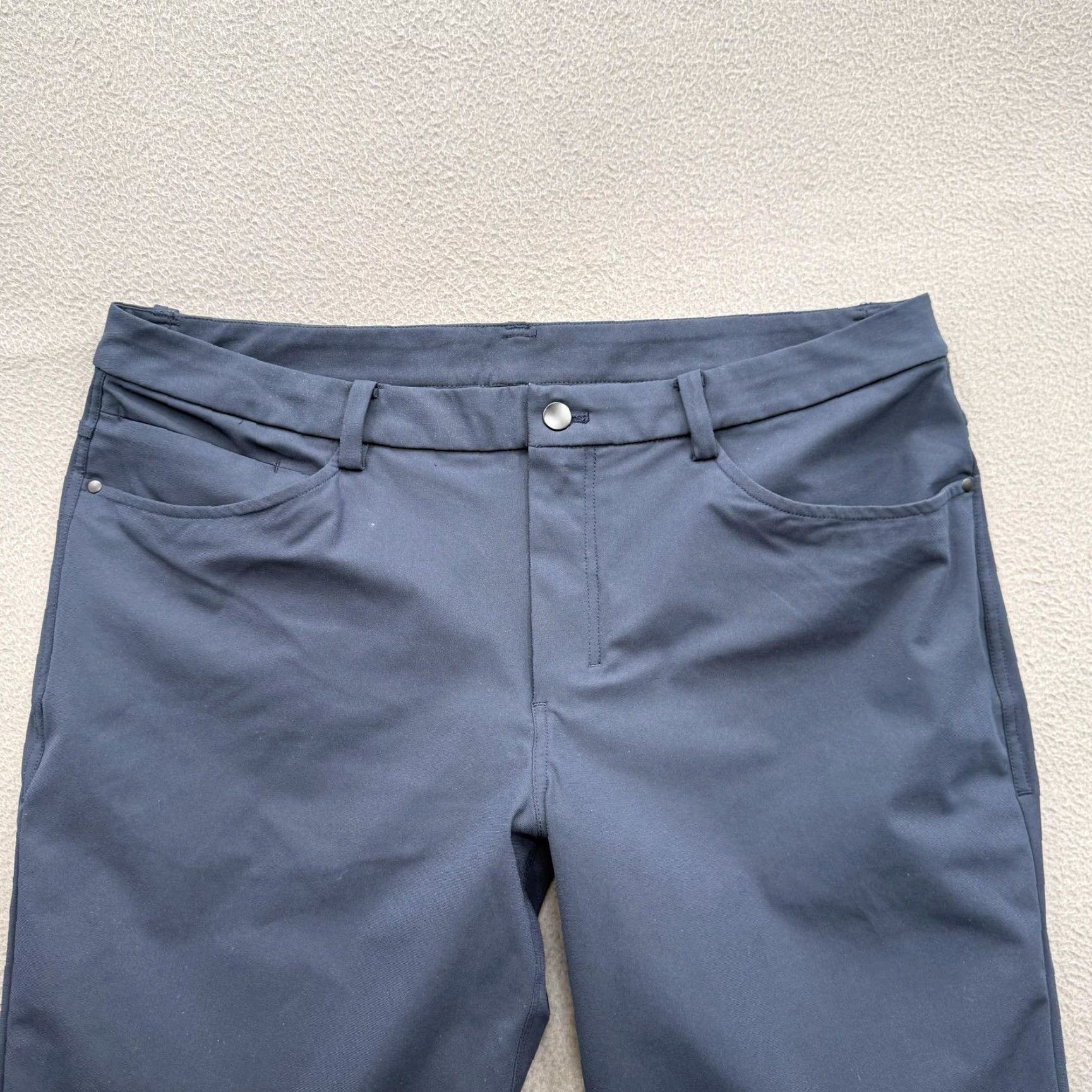 Lululemon Lululemon Pants Mens 36 Blue Chino Straight Leg Stretch 5 Pocket Casual Flat Front Zip Fly 37/29 Size US 36 / EU 52 - 7 Thumbnail