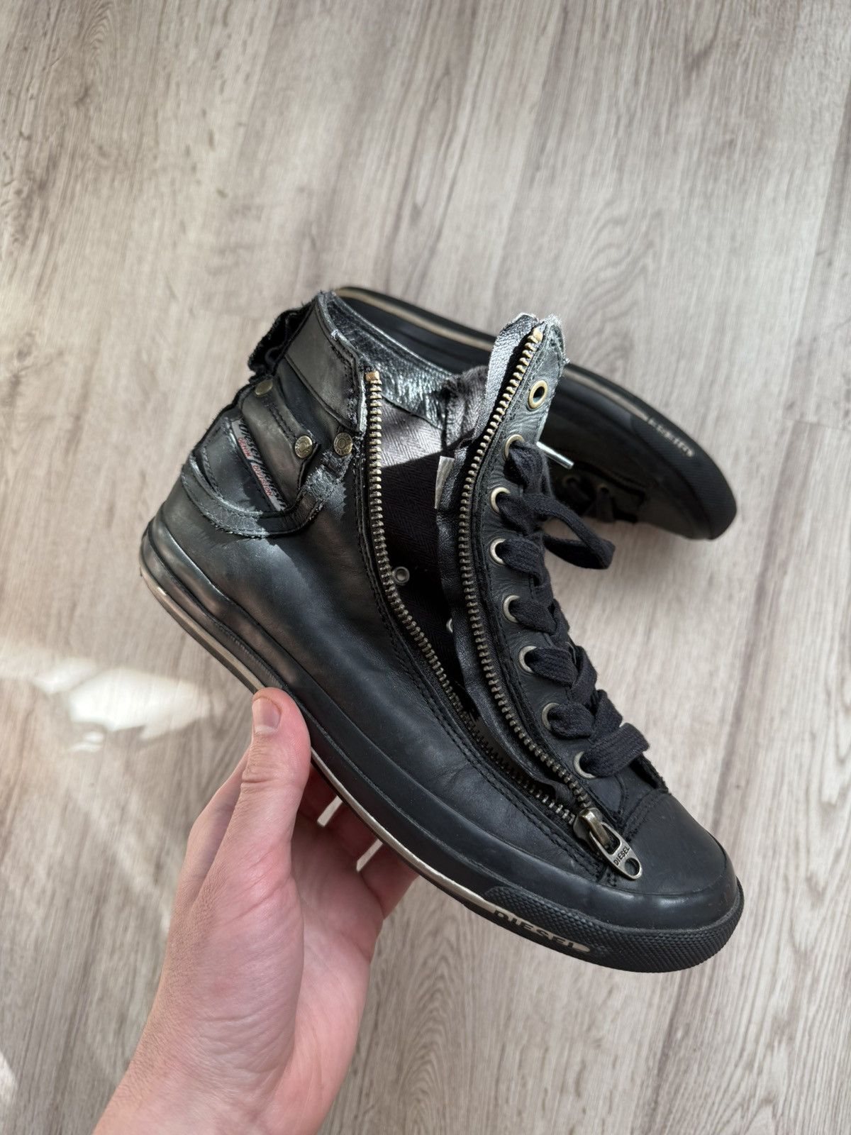 Diesel Diesel Expo Zip Leather Boots US 7.5 Black Side Zip Size US 7.5 / EU 40-41 - 1 Thumbnail