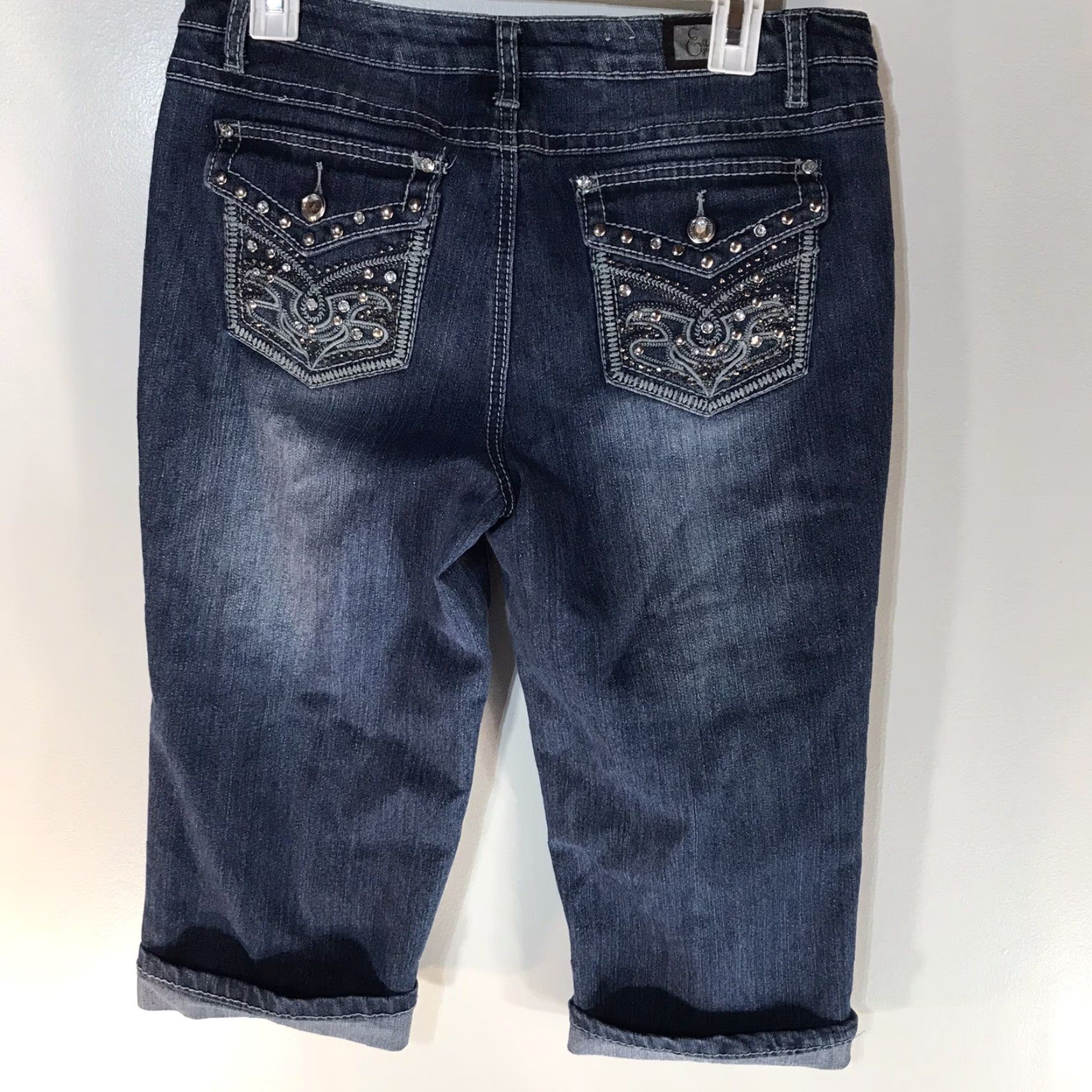 Vintage Earl Jean Jeans Women 8 Cropped Denim Blue Stretch Pockets Embroidered Rhinestone Zipper Womens Size 30" / US 8 / IT 44 - 4 Thumbnail