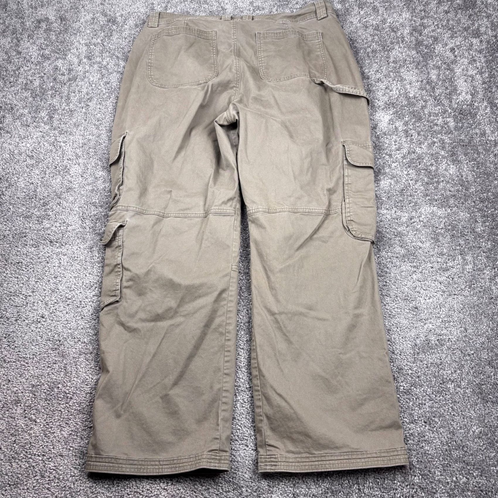 Abercrombie & Fitch VINTAGE Abercrombie & Fitch Cargo Pants Womens 36 Wide-Leg 90s Tan Army 30in Inseam Mens Womens Size 25" / US 0 / IT 36 - 5 Thumbnail