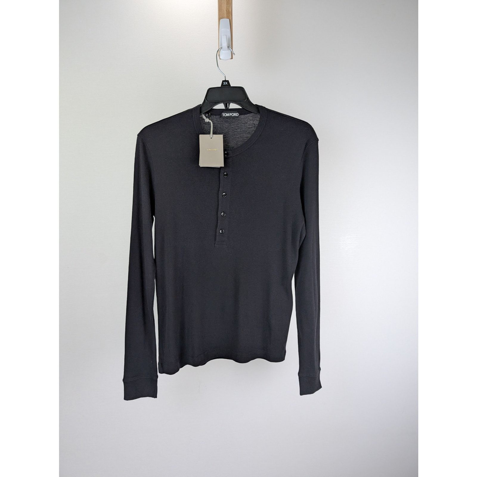 Tom Ford o1rshd1 Henley Shirt in Black Size US M / EU 48-50 / 2 - 2 Thumbnail