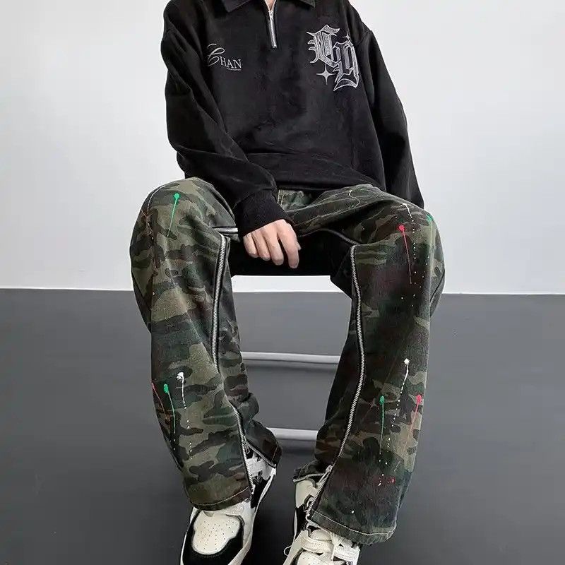 image of Vintage Y2K Fashion Camouflage Baggy Tracksuit Cargo Pants, Men's (Size 30)