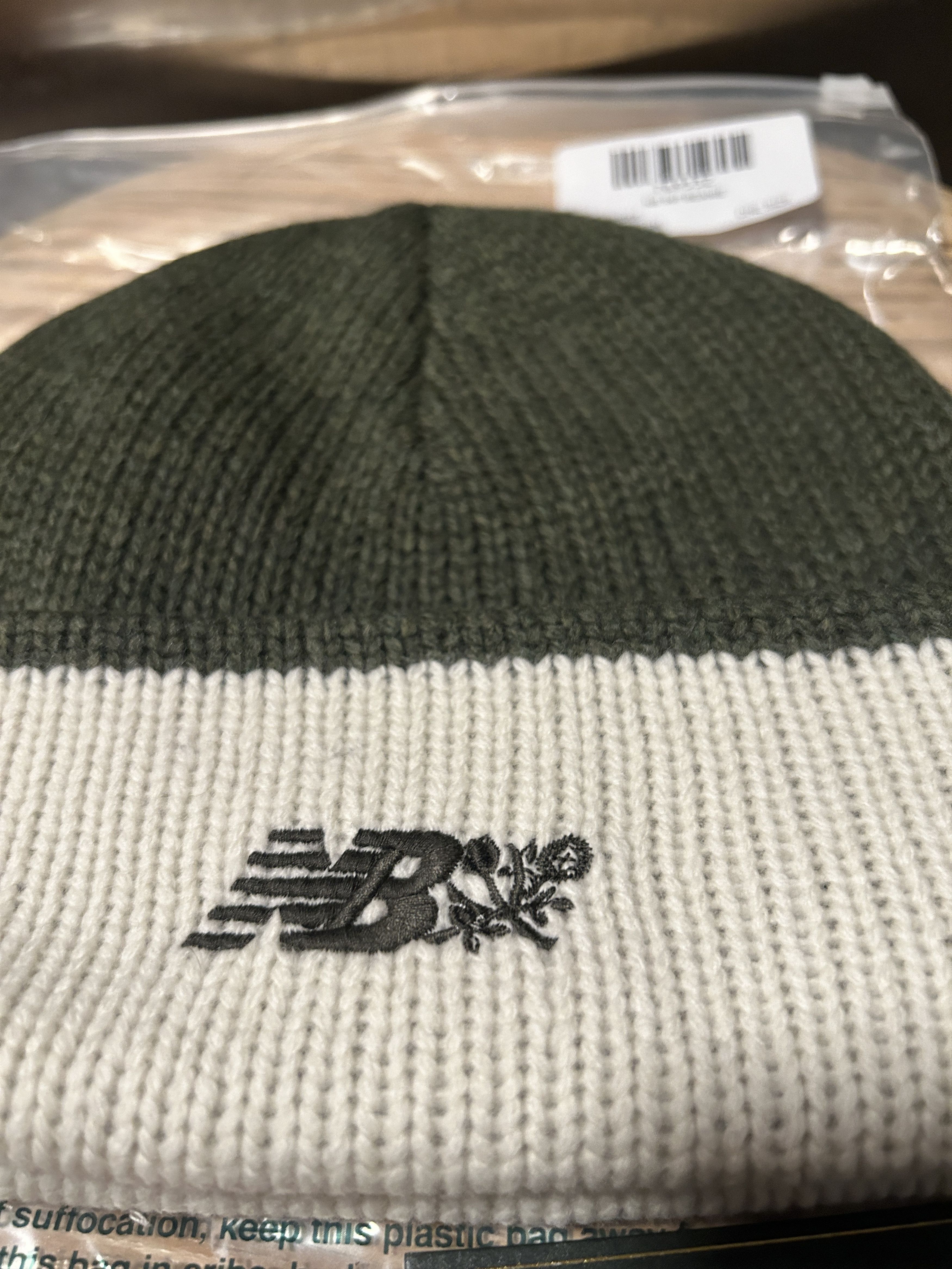 Aime Leon Dore × New Balance ALD / New Balance 997 Two Tone Wool Beanie Size ONE SIZE - 2 Thumbnail