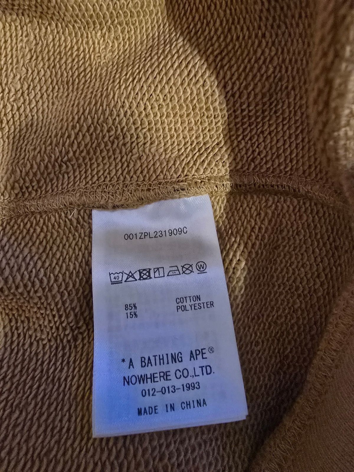 Bape × KidSuper BAPE X KIDSUPER CAMO SHARK FULL ZIP HOODIE [GREEN] Size US L / EU 52-54 / 3 - 11 Thumbnail