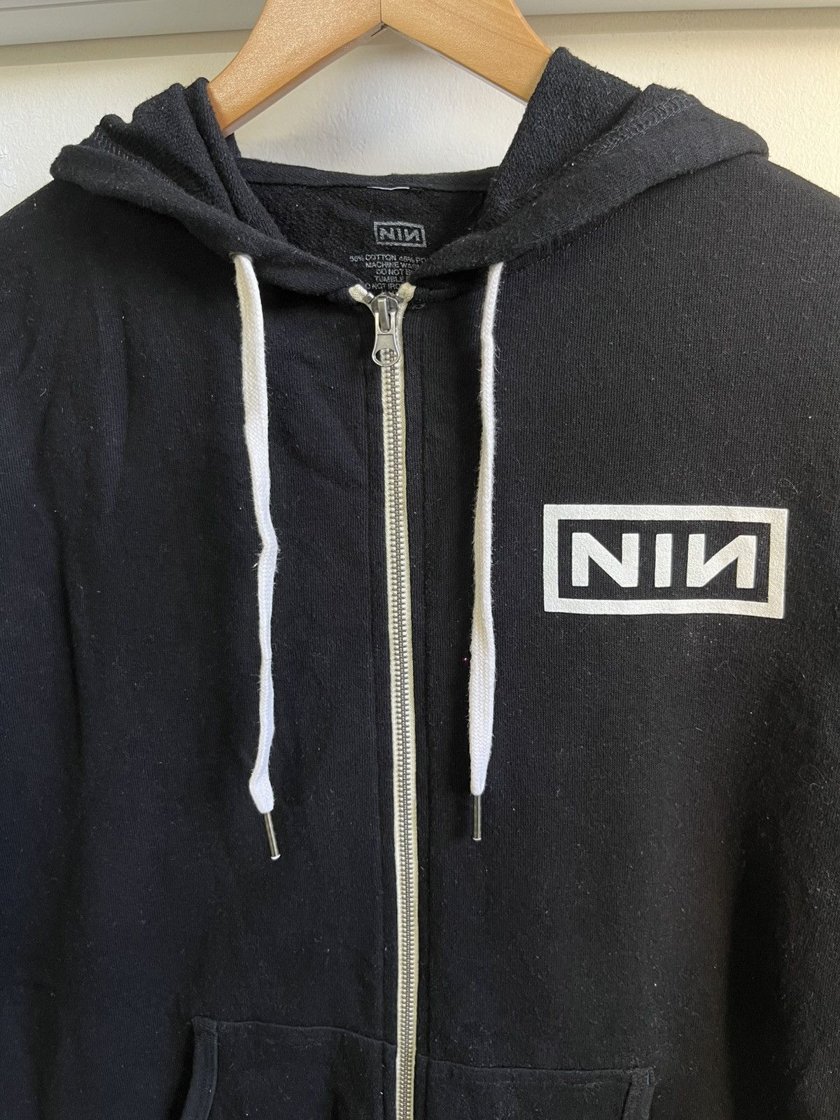 Band Tees Vintage Y2K Nine Inch Nails Zipper Hoodie Size US M / EU 48-50 / 2 - 2 Thumbnail