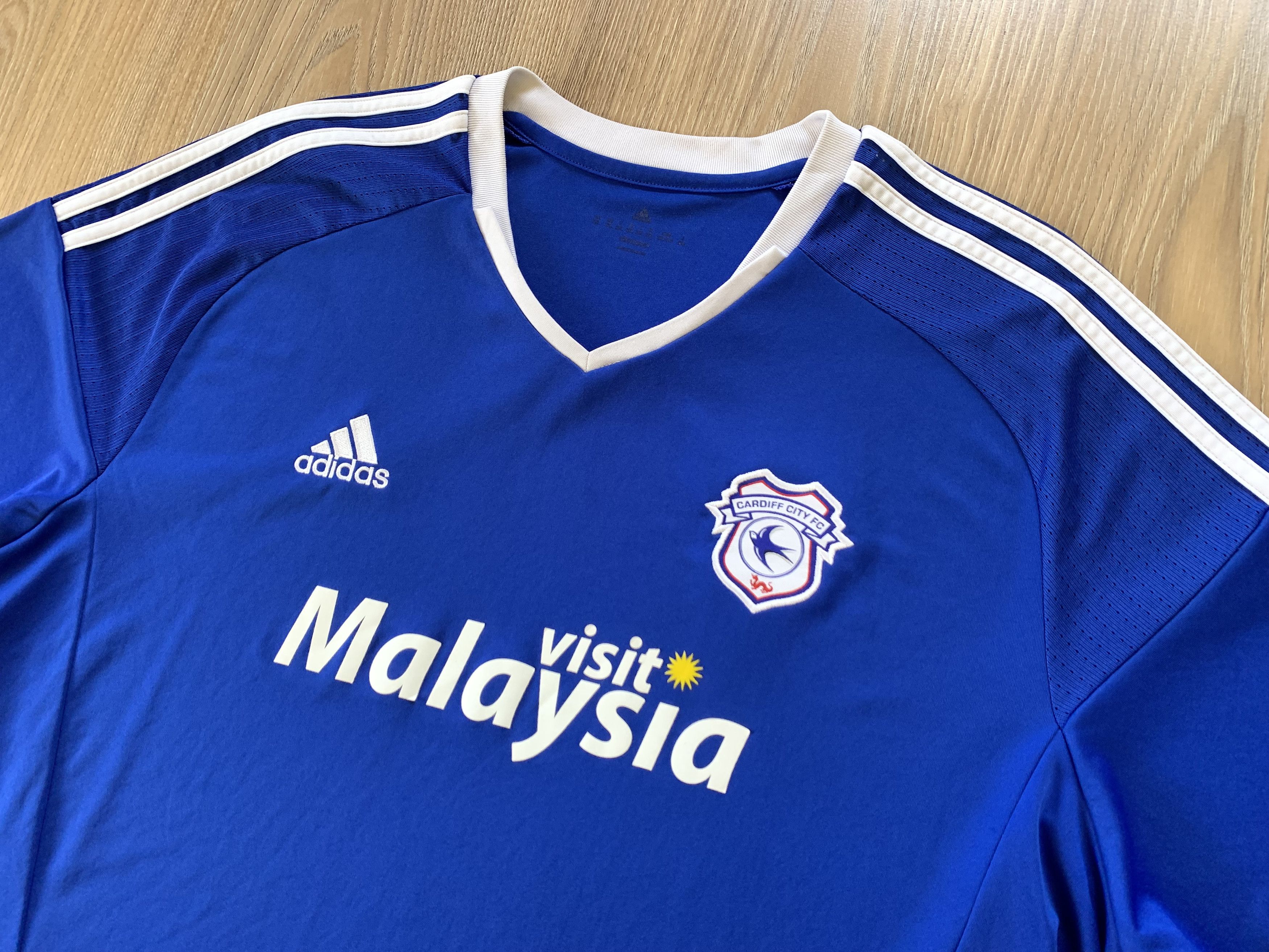 Adidas × Vintage Vintage Adidas Cardiff Home Football Shirt 2016-2017 Size US XXL / EU 58 / 5 - 4 Thumbnail