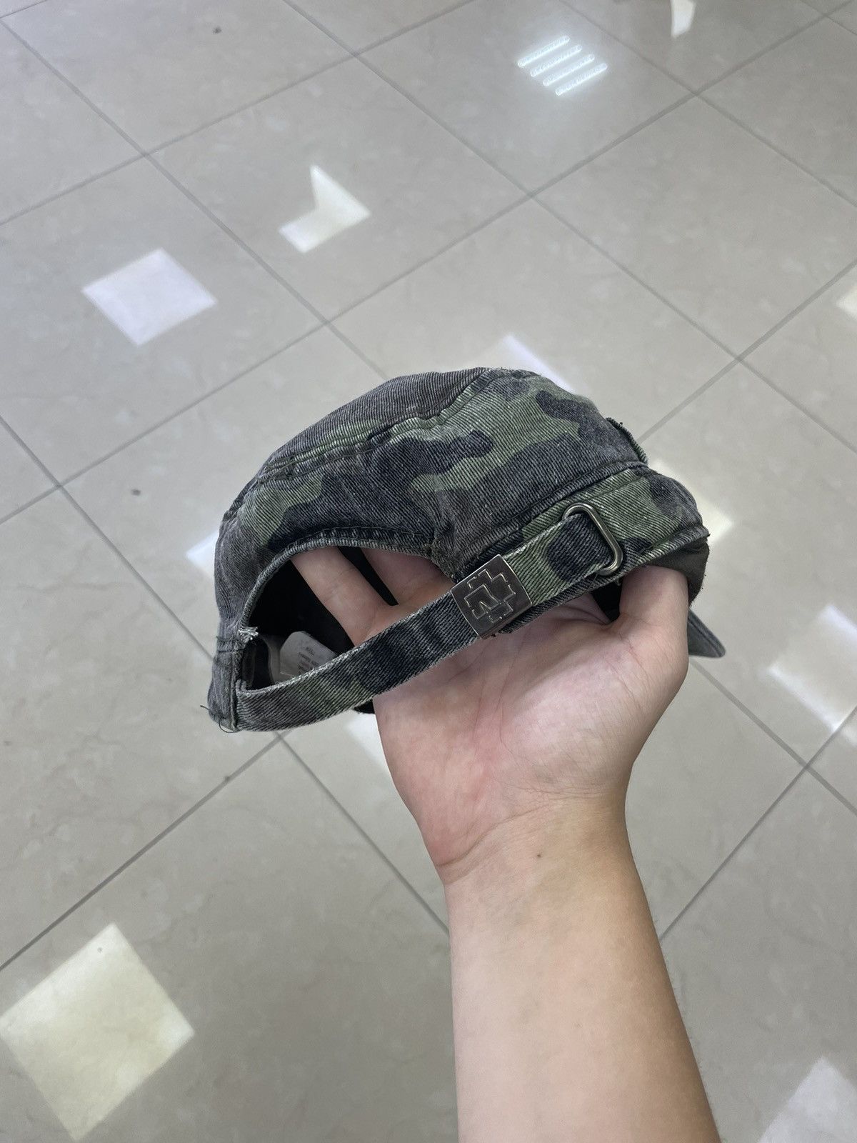Band Tees Rammstein camo vintage military cap Size ONE SIZE - 2 Thumbnail