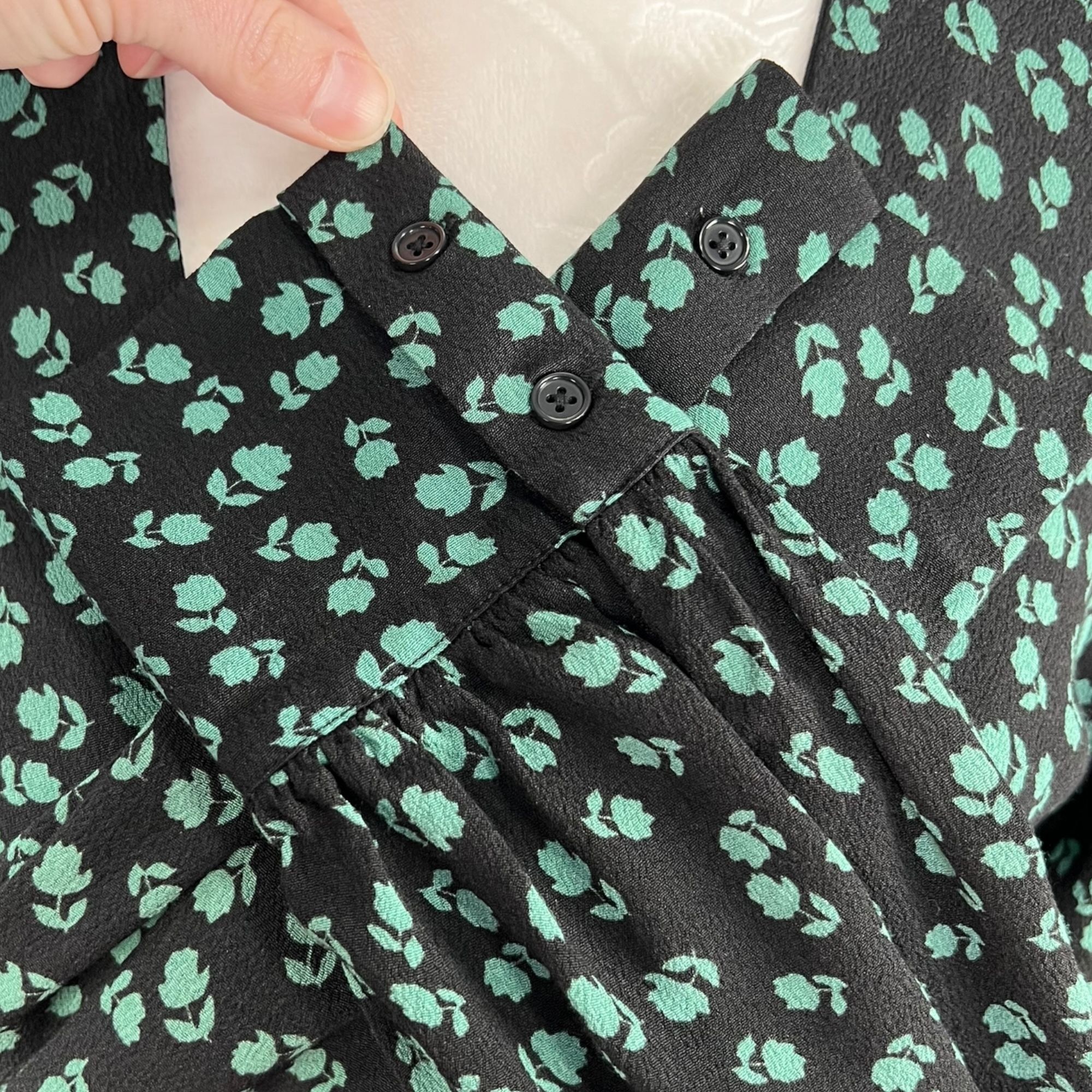Mango MNG Mango Puff Sleeve Midi Dress V-Neck Floral Black Size Sm Size S / US 4 / IT 40 - 8 Thumbnail