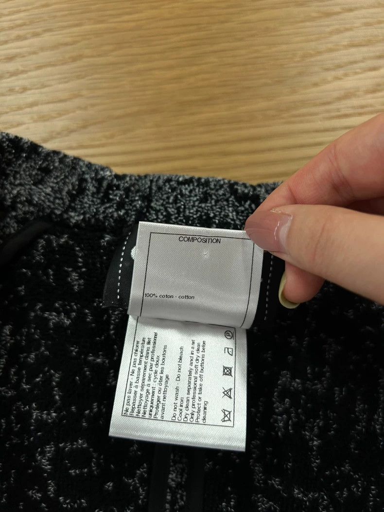 Chanel Chanel Black and white snowflake soft tweed long lace-on co Size XXS / US 00 / IT 34 - 7 Thumbnail