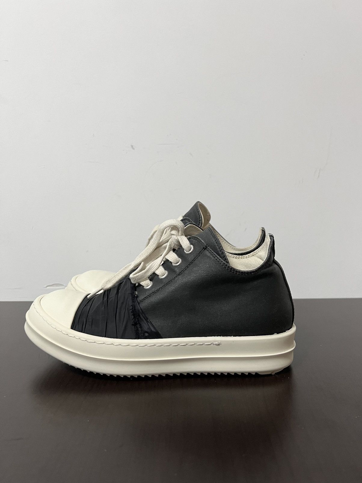 Rick Owens Drkshdw Rick owens drkshdw ramones low top sneakers sz35 Size US 5 / IT 35 - 2 Thumbnail