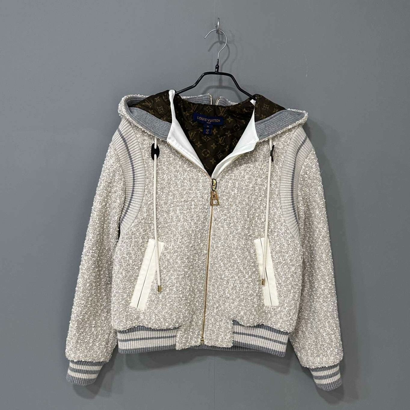 Louis Vuitton Louis Vuitton Jacket XS Women Size XS / US 0-2 / IT 36-38 - 1 Thumbnail