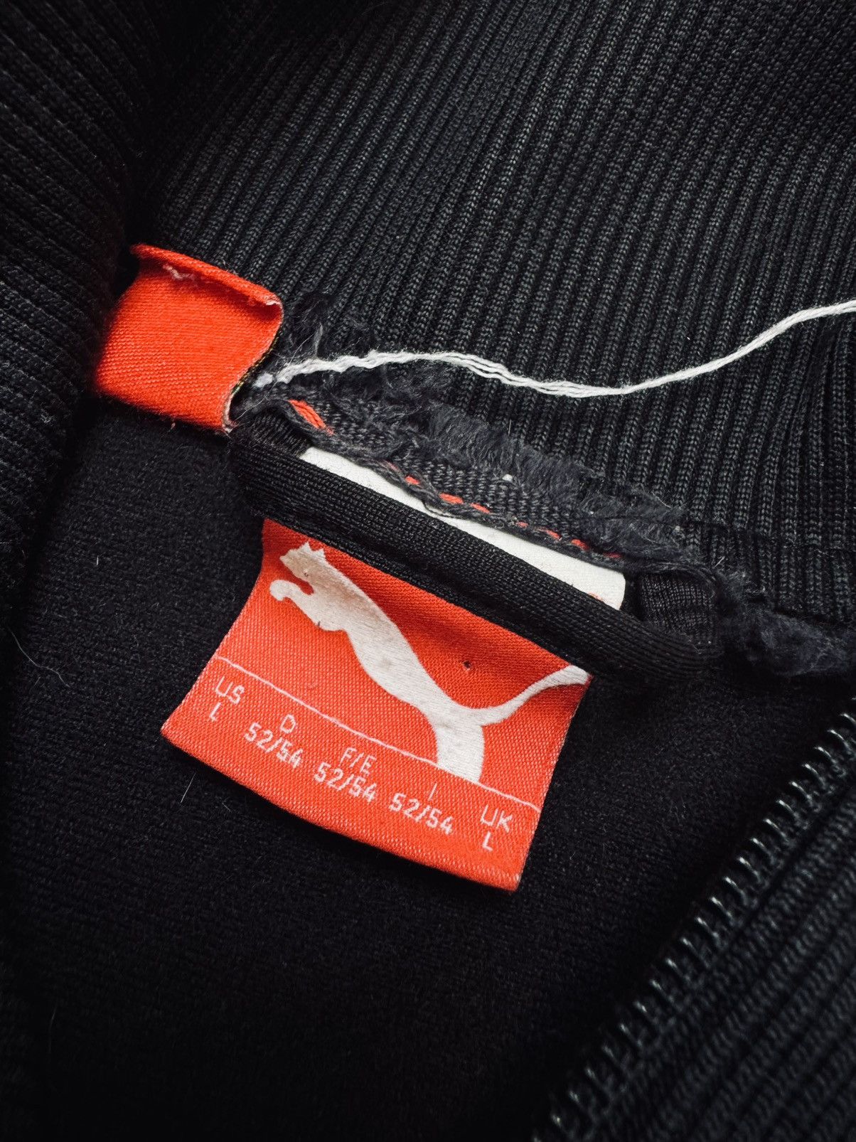 Ferrari × Puma Rare Distressed Puma X Ferarri Sweater zip Black Size US L / EU 52-54 / 3 - 5 Thumbnail