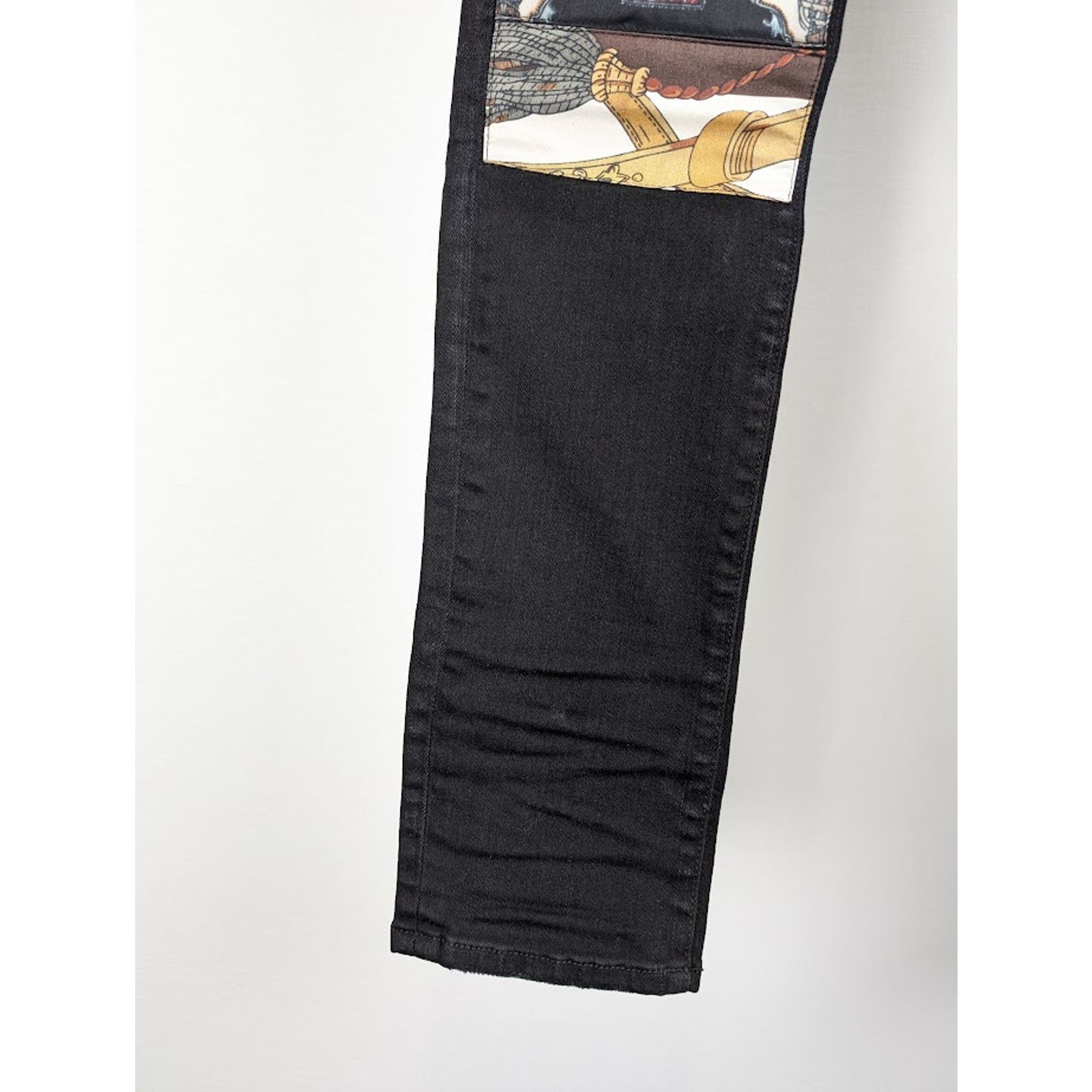 Amiri o1rshd1 Scarves Art Patch Jeans in Antique Black Size US 33 - 5 Thumbnail