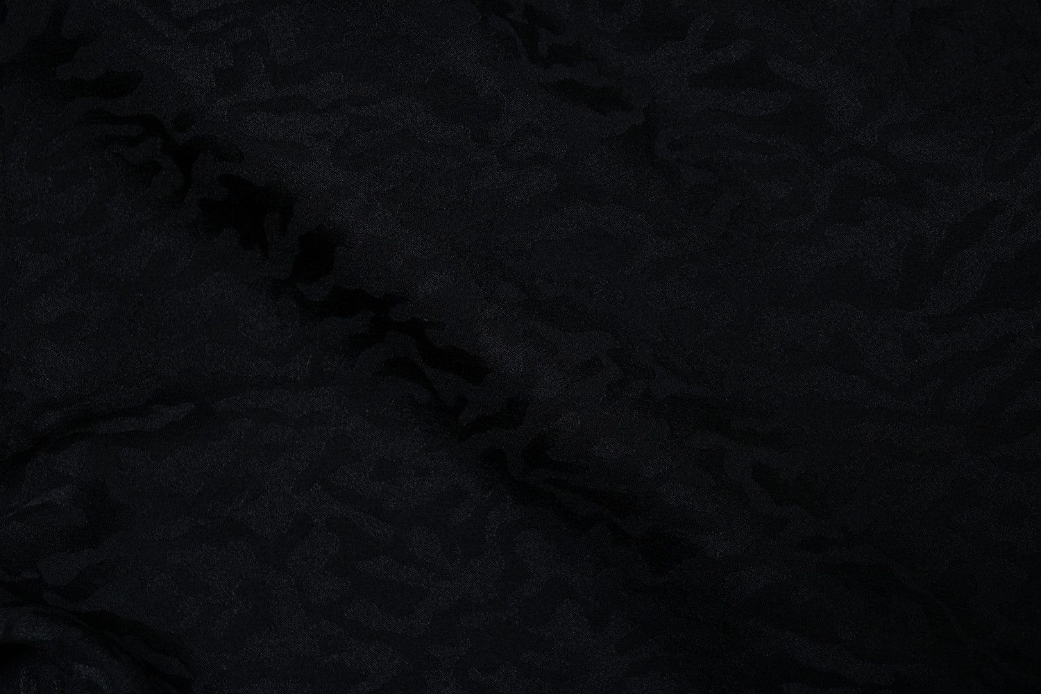 Saint Laurent Paris Saint Laurent, black jacquard printed shirt Size US S / EU 44-46 / 1 - 5 Thumbnail