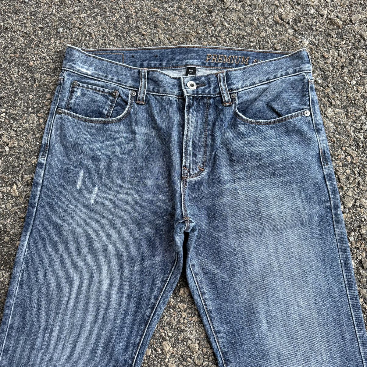 Gap VINTAGE GAP DENIM FADED RIPPEP JEAN PANTS Size US 32 / EU 48 - 3 Thumbnail