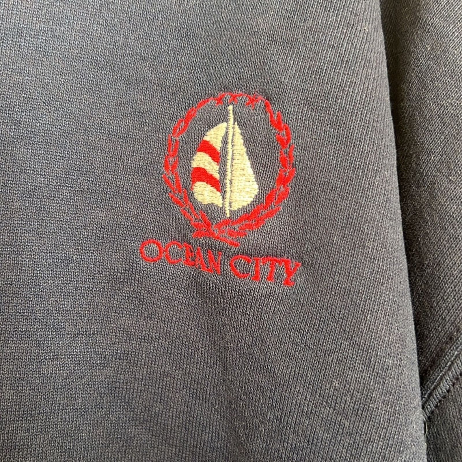 Russell Athletic Vintage Russell Athletic Crew Neck Sweatshirt Size L / US 10 / IT 46 - 3 Thumbnail