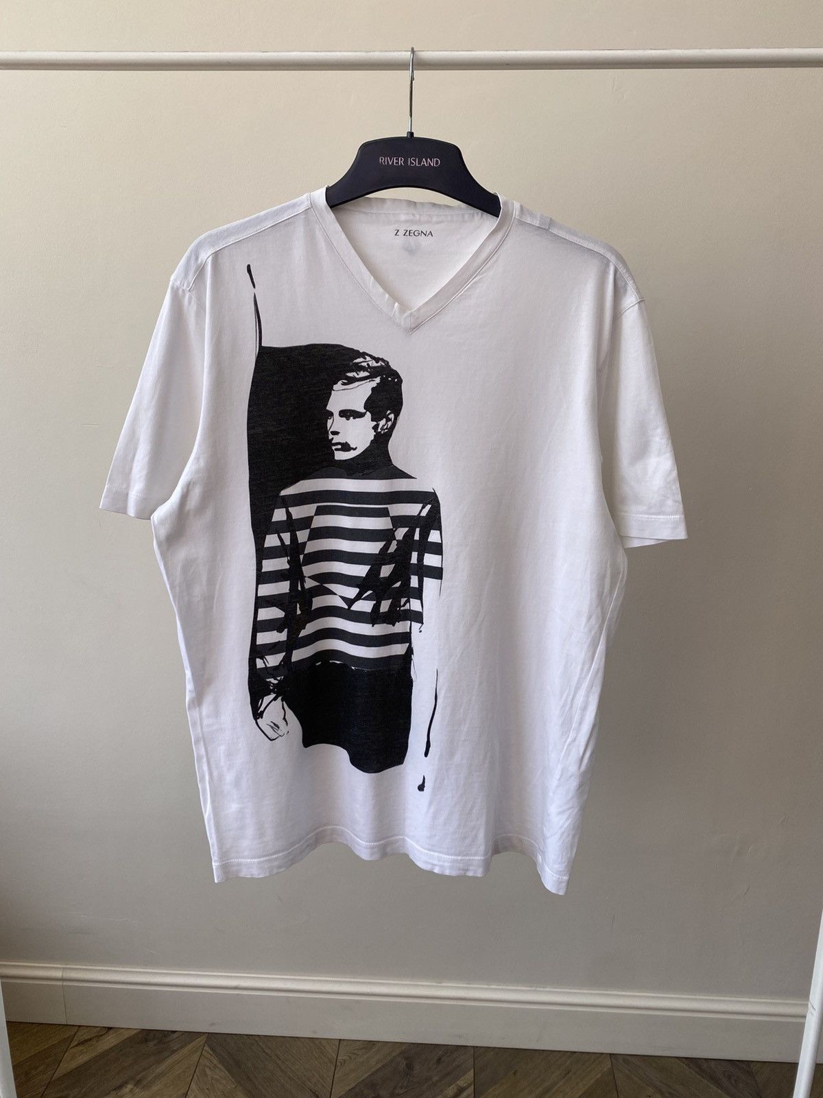 Z Zegna Vintage Z Zegna Printed V-neck T-shirt Size US M / EU 48-50 / 2 - 1 Thumbnail