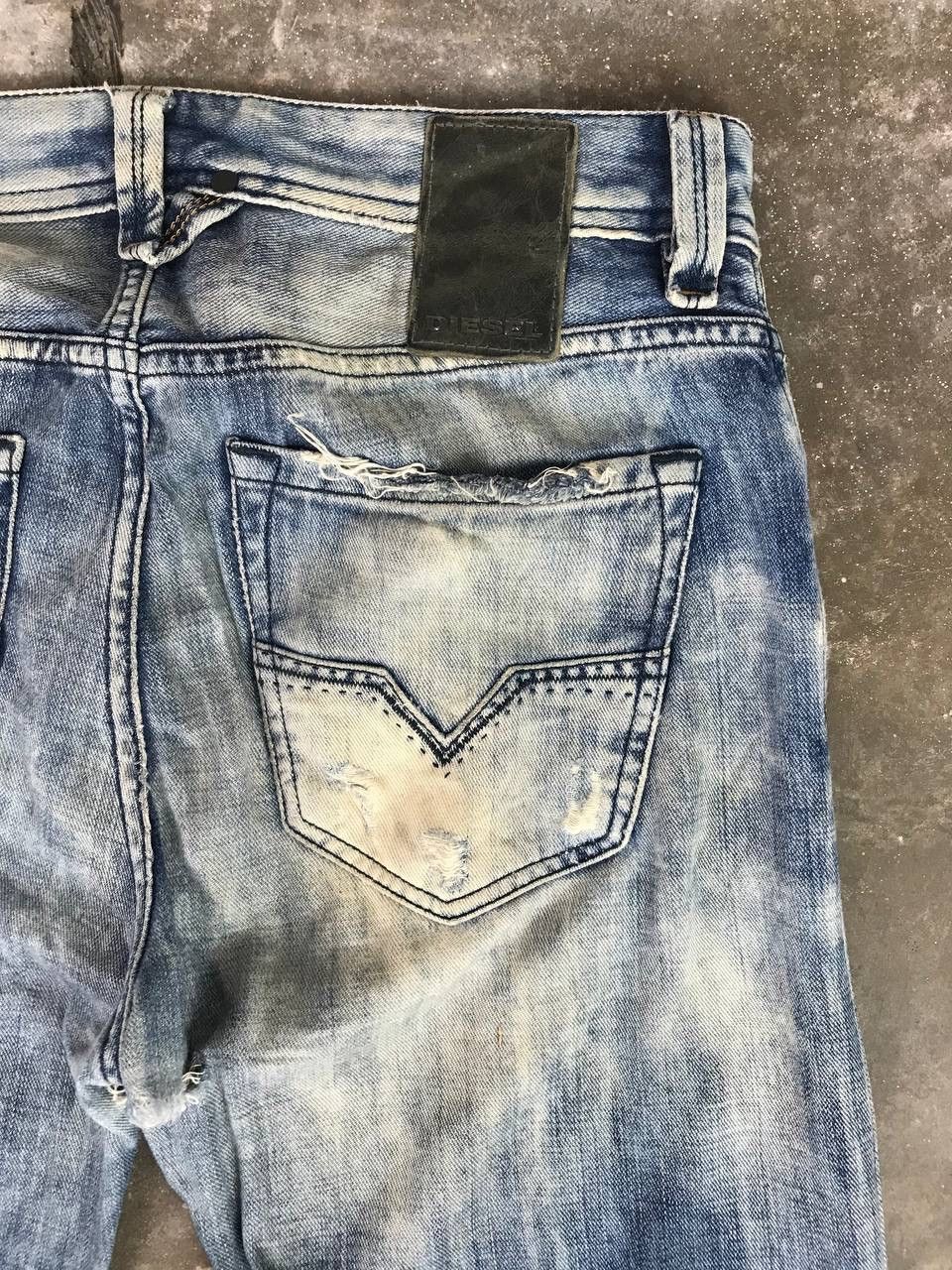 Diesel Black Gold Vintage Distressed Denim Diesel Rare Design Size US 32 / EU 48 - 4 Thumbnail